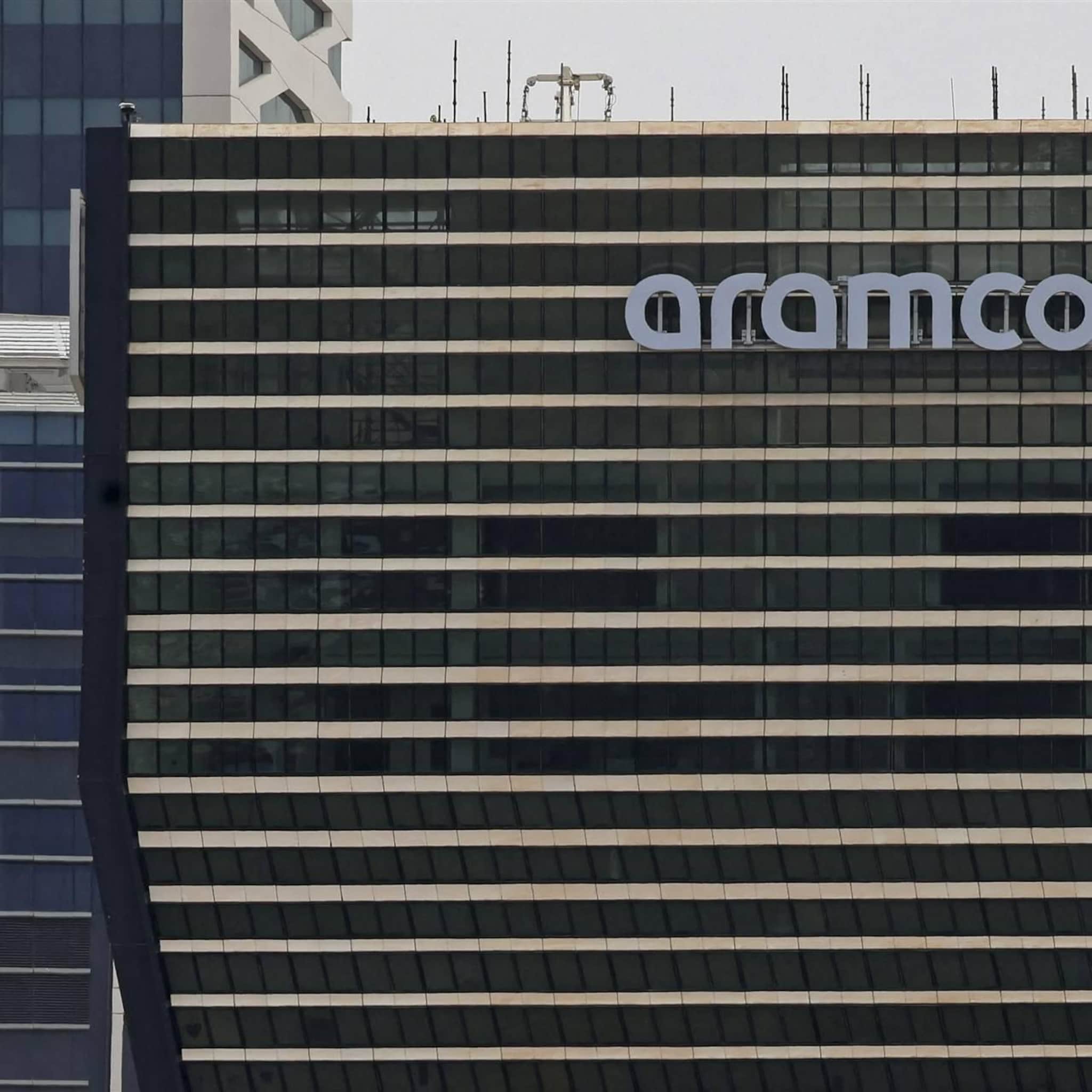 flinke winstdaling saudi aramco door lagere olieprijzen