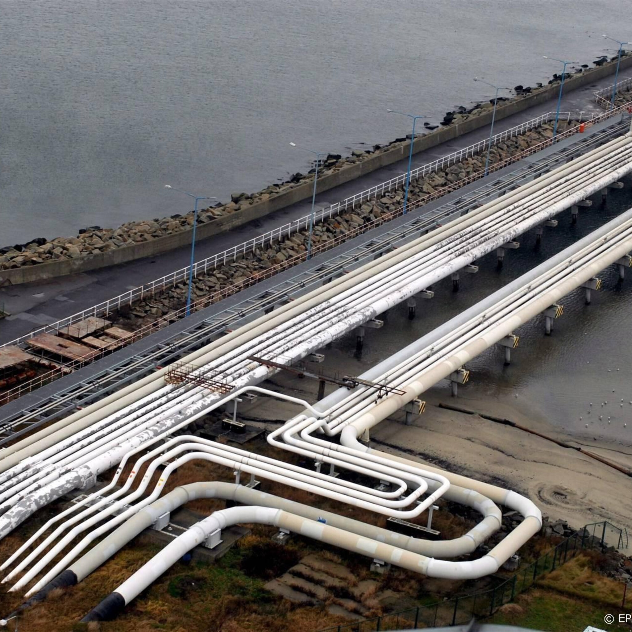 grote oliepijp tussen rusland en europa deels buiten werking