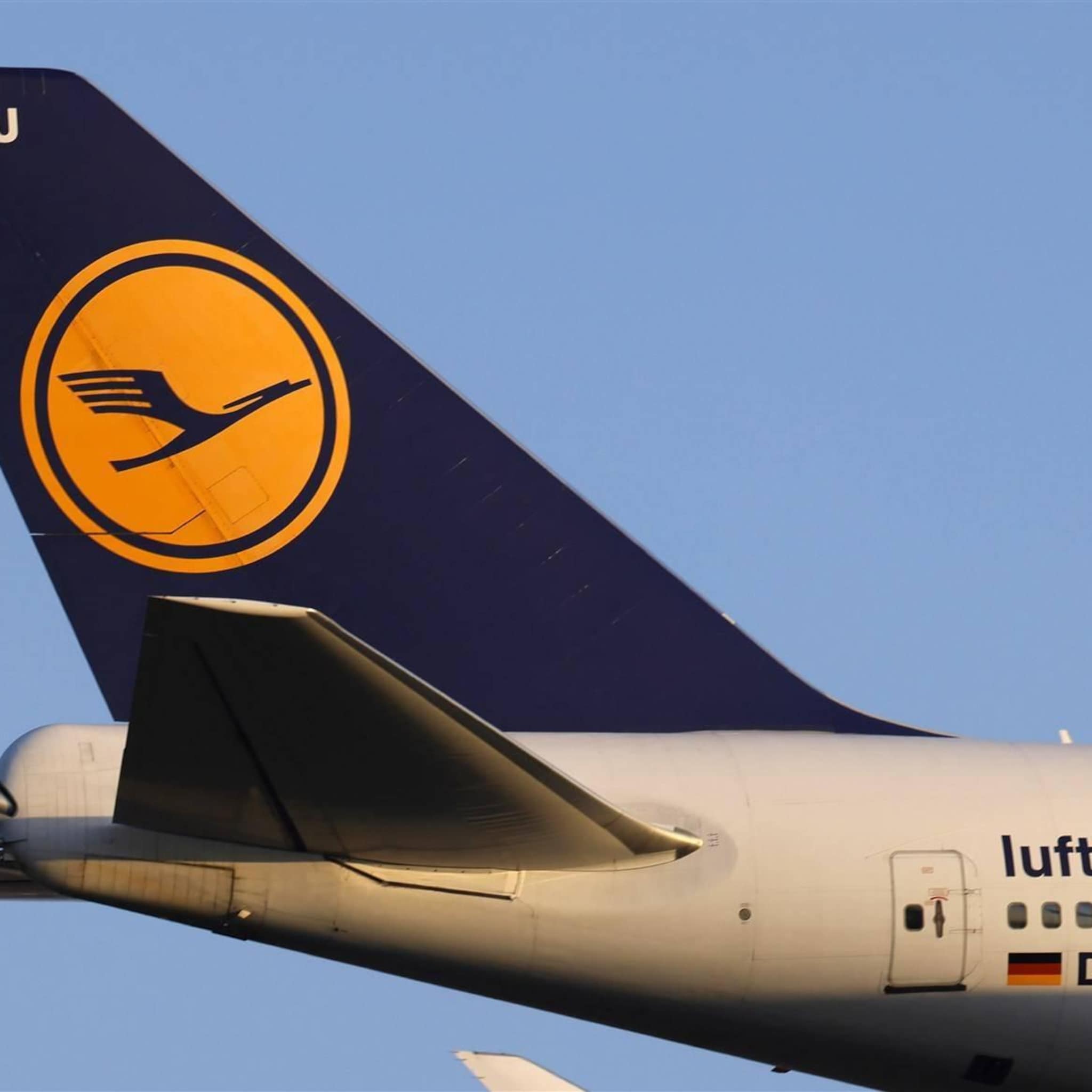 lufthansa ziet aanhoudende sterke vraag naar vliegreizen