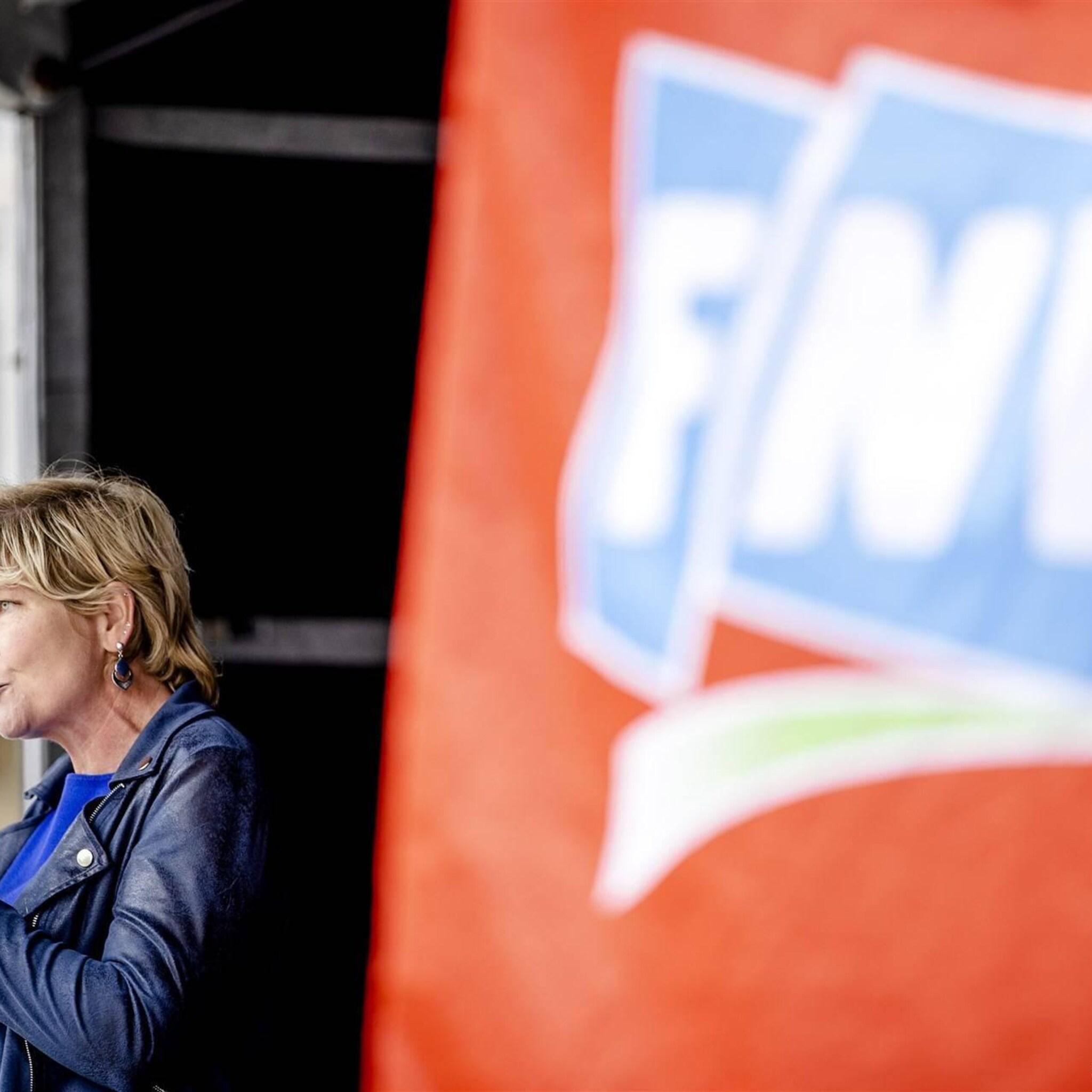 fnv overweegt kort geding om dataverzameling uwv te stoppen