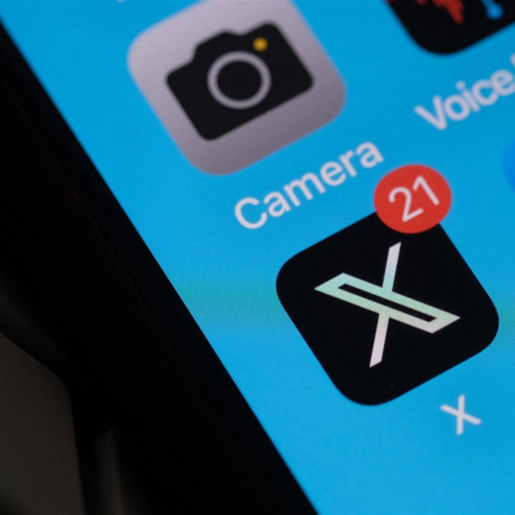 x sleept organisatie tegen online haatzaaien voor de rechter