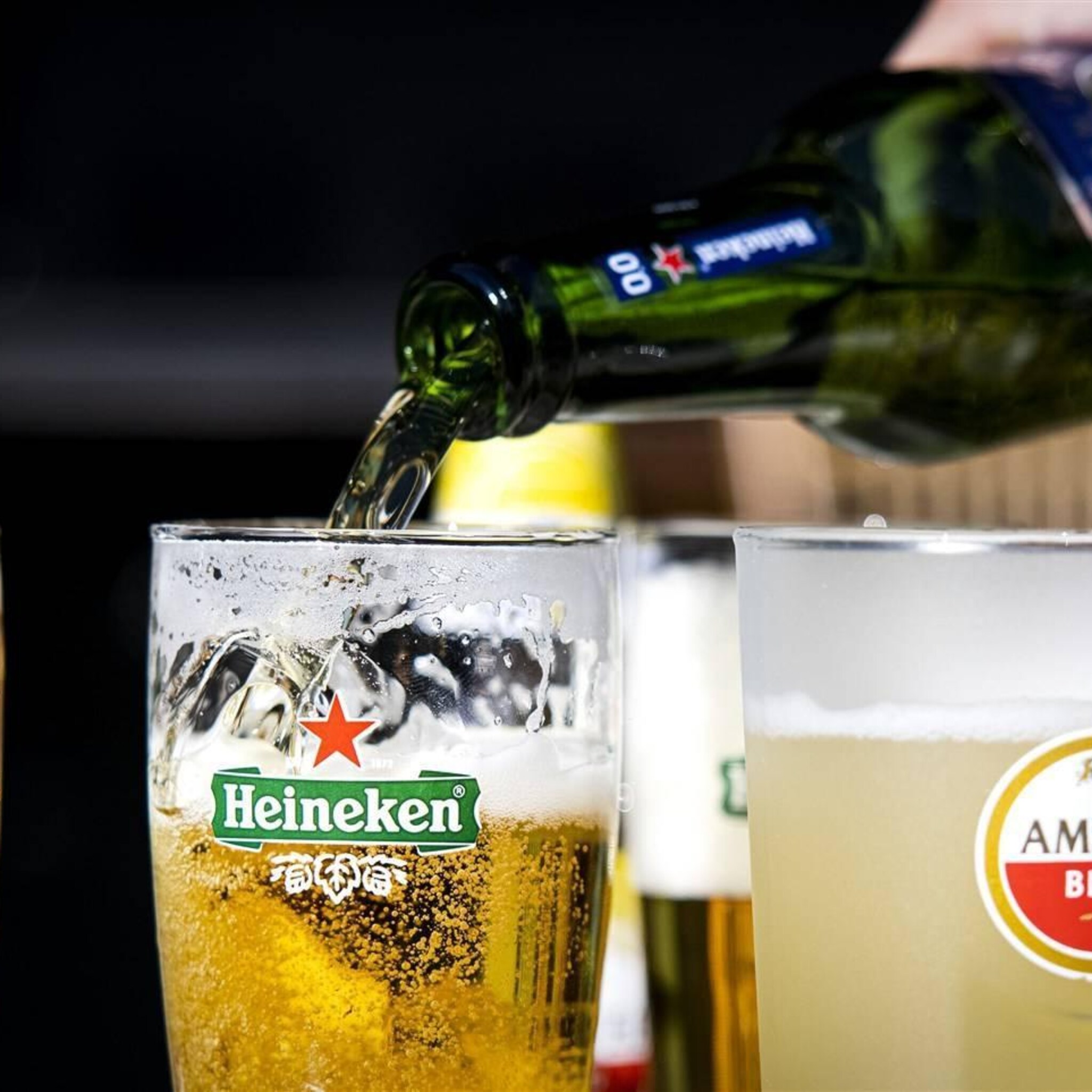 heineken onderaan in lagere aex na verlaging verwachting