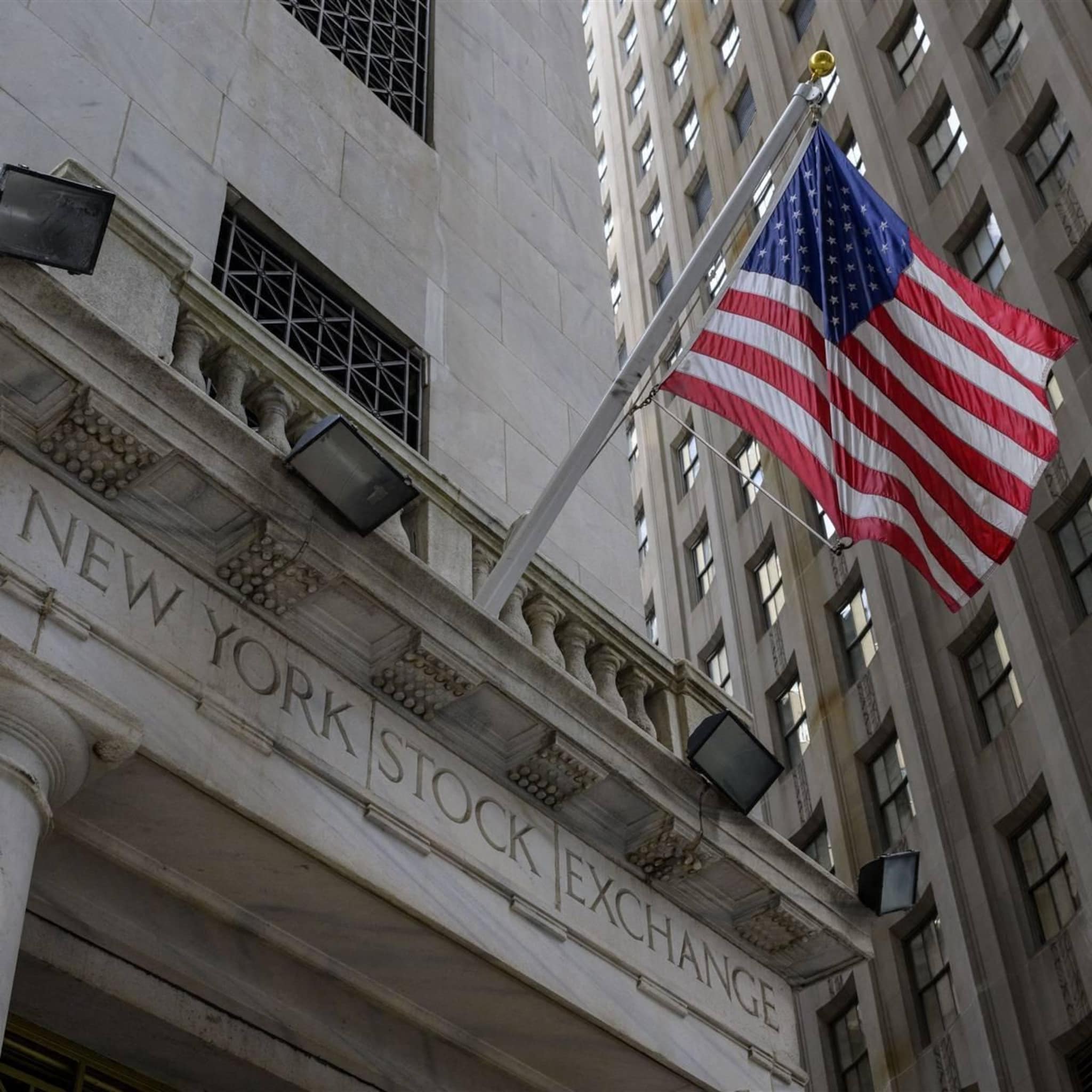 chipmaker intel flink hoger op positief wall street