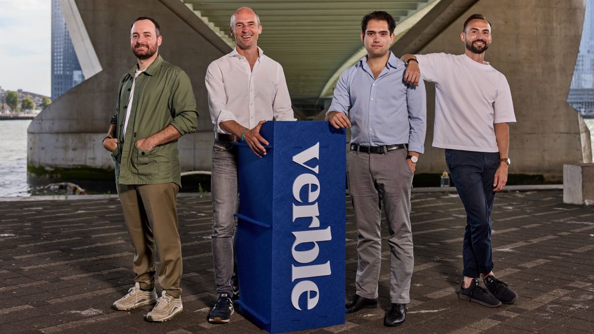 De ontwikkelaars van app Verble. Van links naar rechts Thibault Gloaguen, Victor Straatman, Devin van den Berg en Ronald Hagenstein. Foto: Jan de Groen