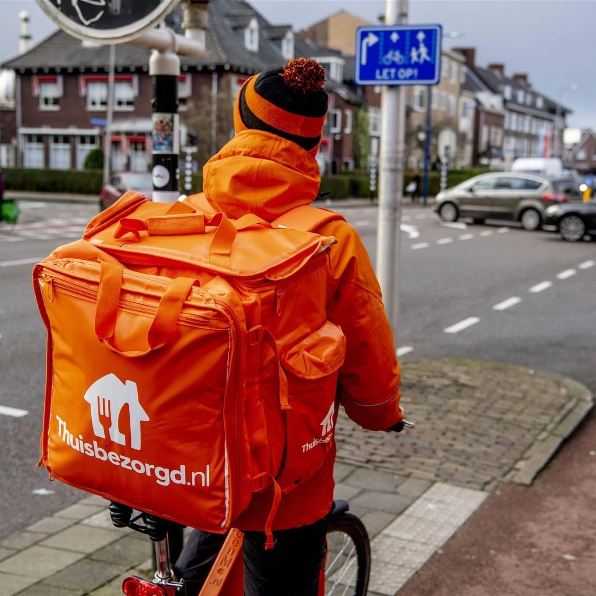 aandacht voor asmi en thuisbezorgd moeder op damrak