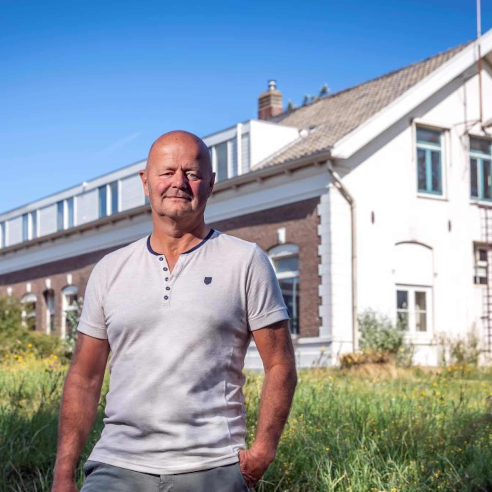 eindelijk mag ondernemer jurgen oude officiershuisjes tot vakantiepark ombouwen
