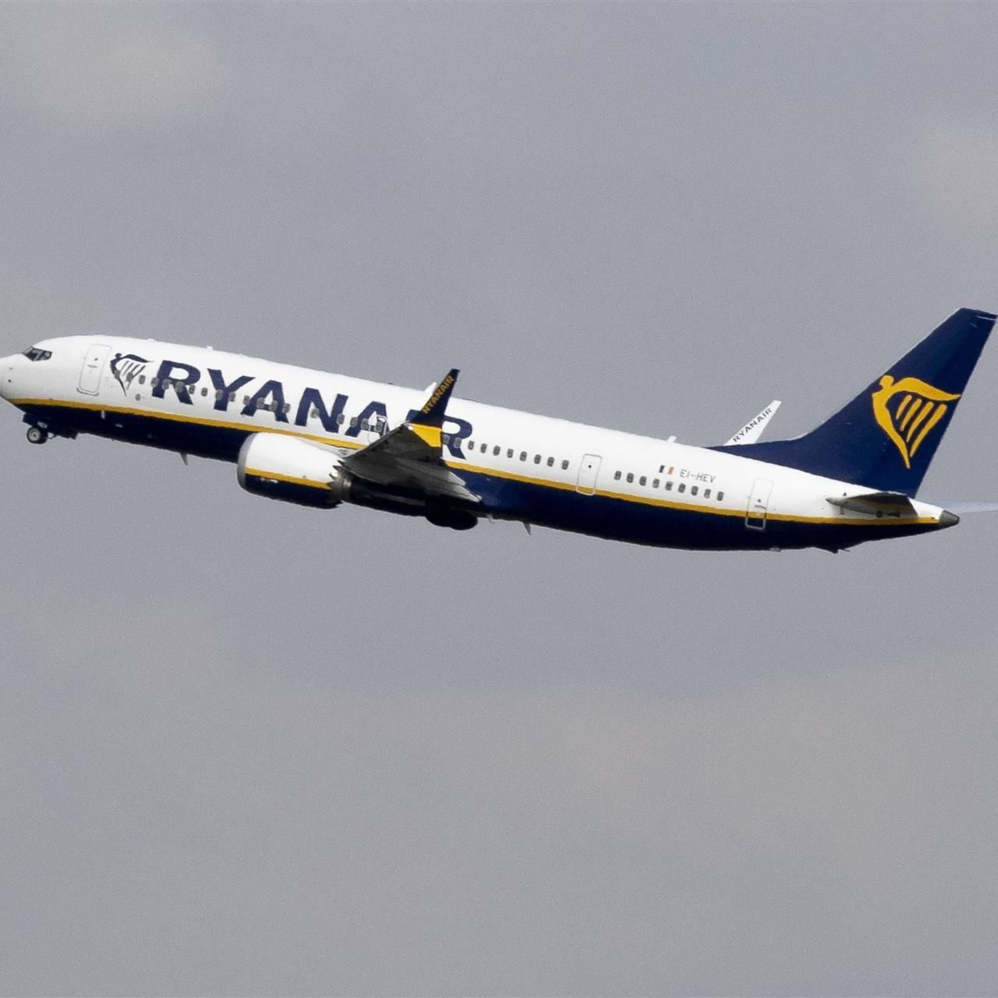 ryanair overweegt prijsverlaging vanwege prijsbewuste consument
