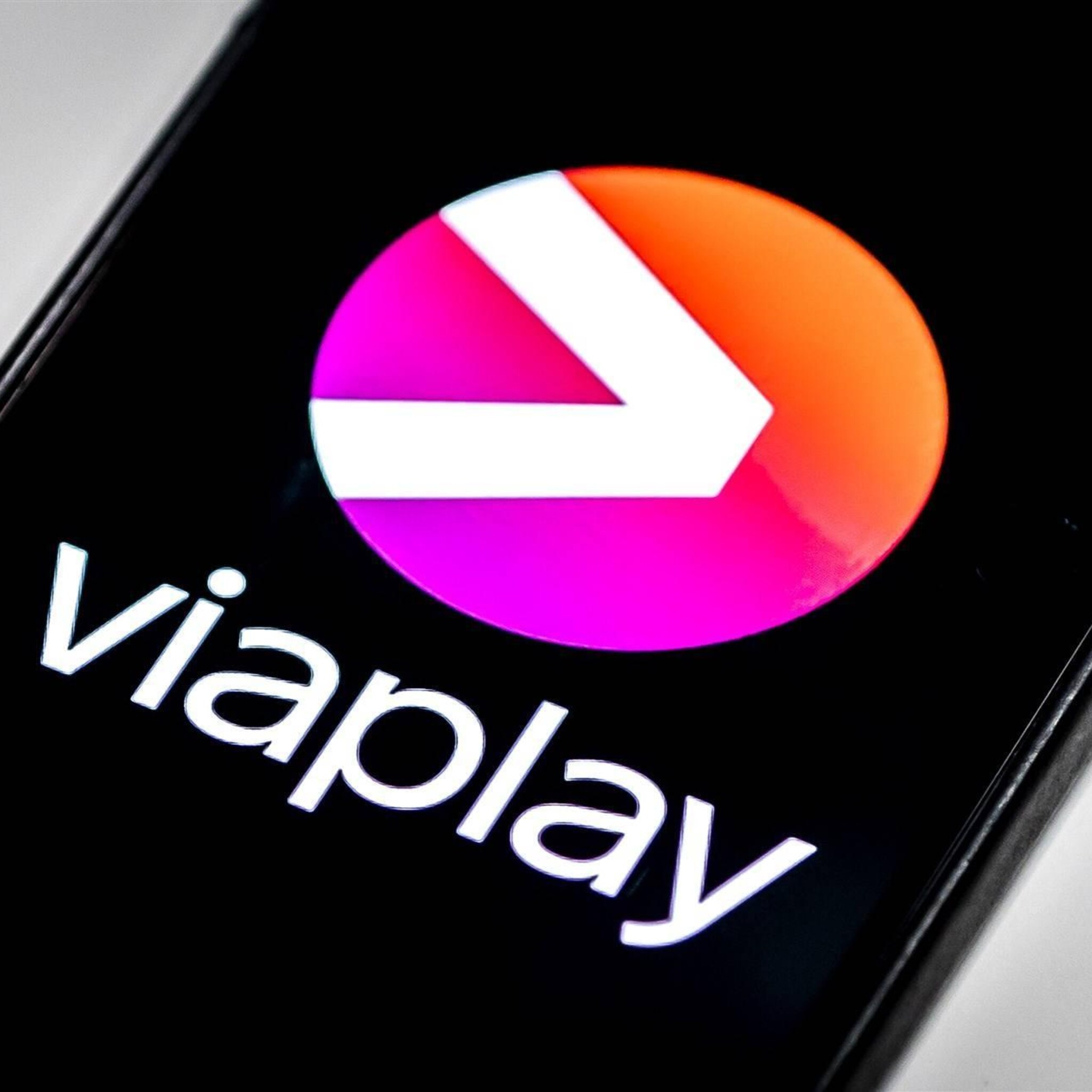 viaplay verliest helft beurswaarde na aankondiging reorganisatie