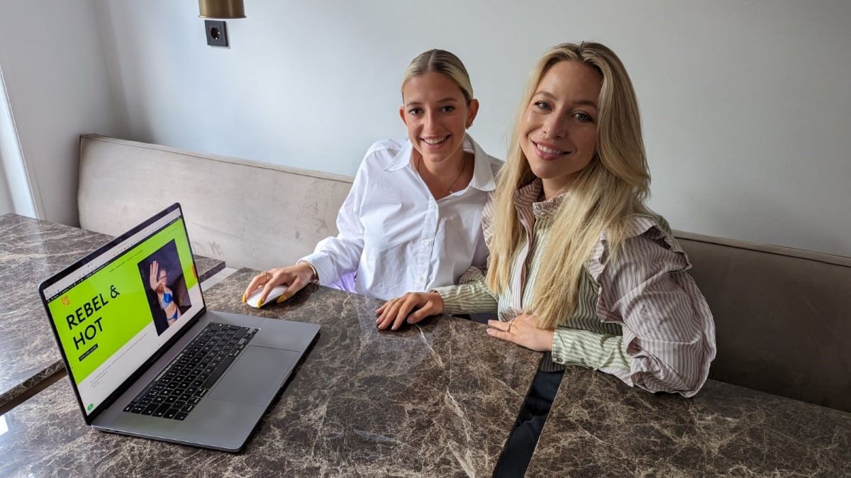Noëlle en Yanissa ontwerpen en verkopen lingerie. Foto: indebuurt