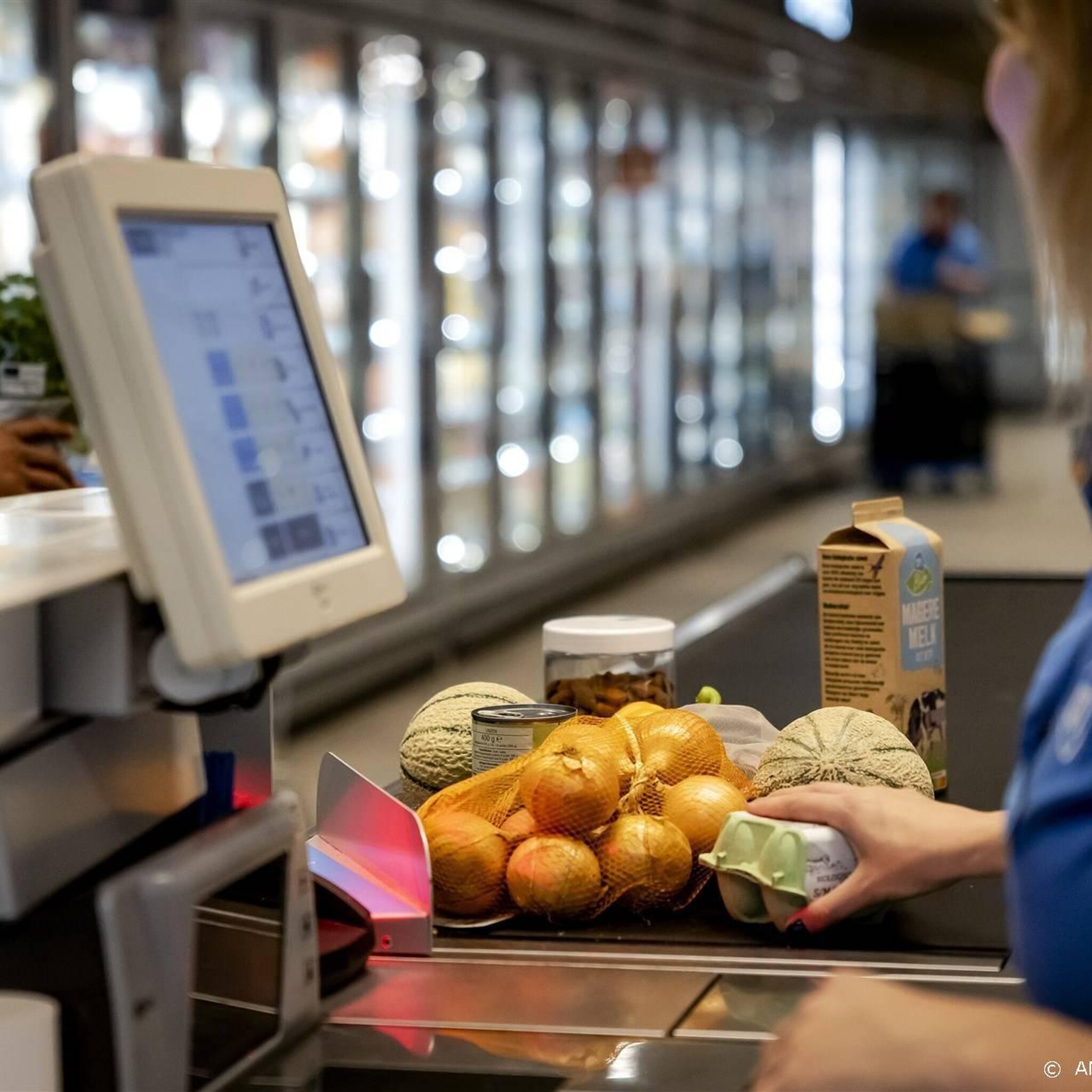 consumenten blijven onverminderd pessimistisch in juli