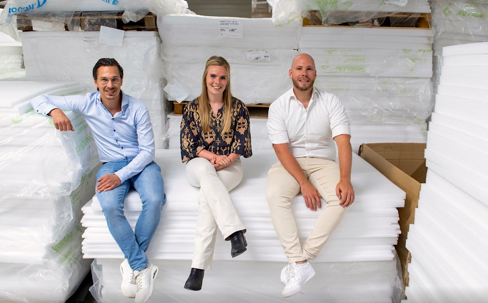 Maikel Leeuw, Jasmijn Jansen en Jasper Geerink, sinds kort mede-directeuren van Momapack. Foto: Lenneke Lingmont