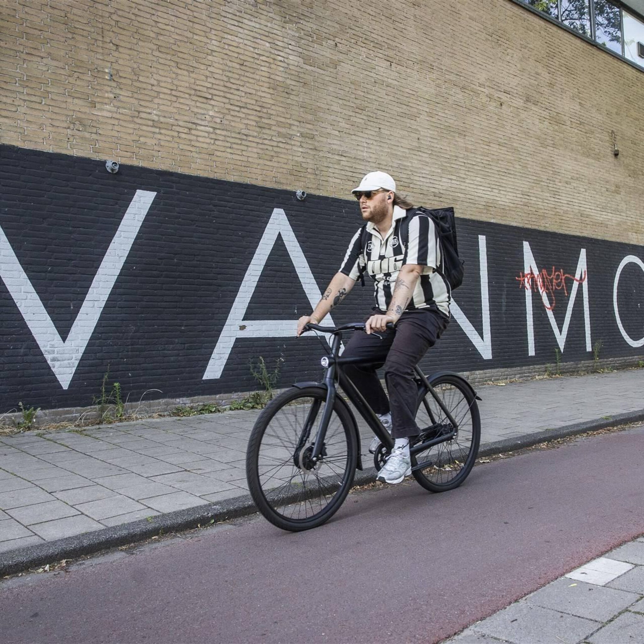 consument op meerdere manieren dupe van omvallen vanmoof