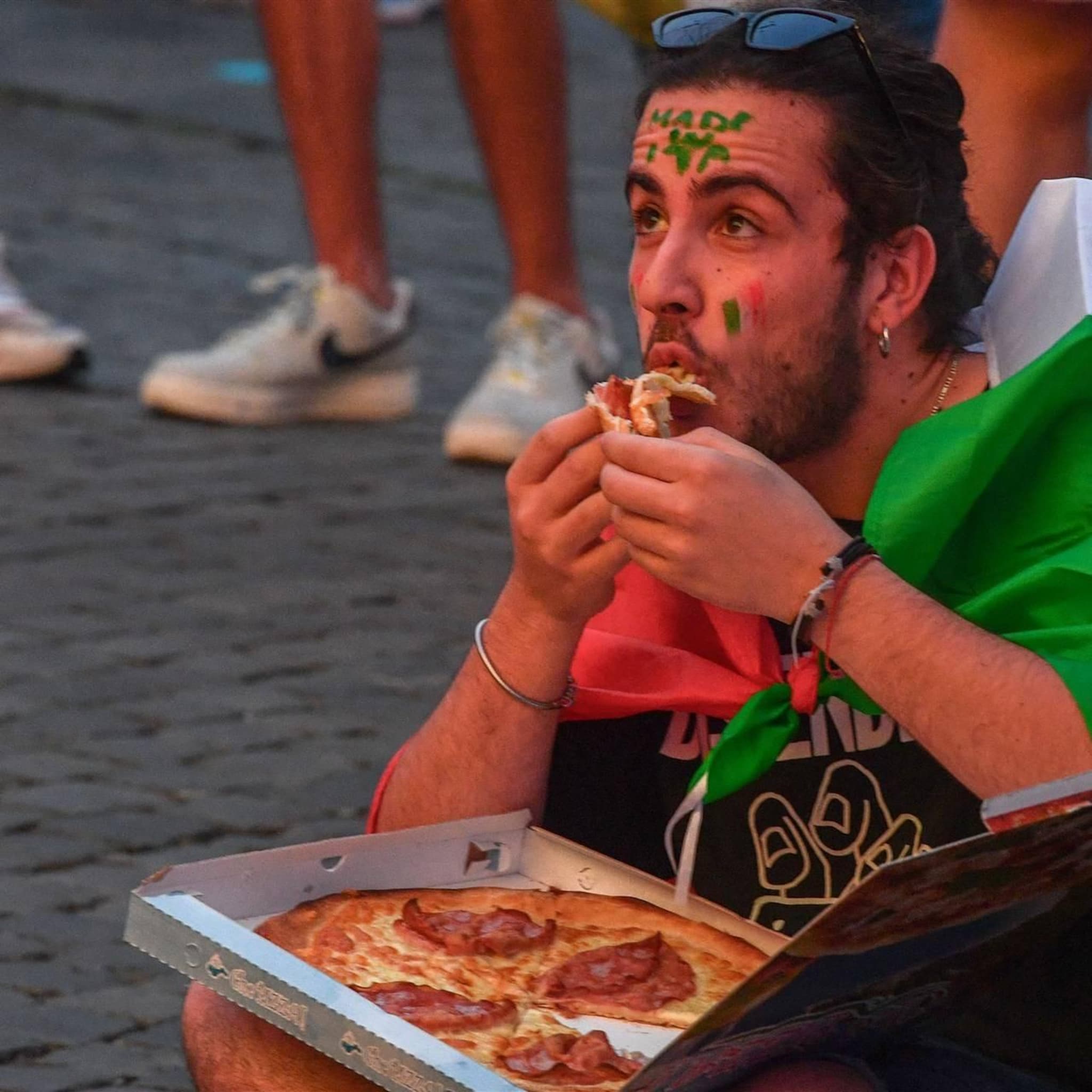 dure olijfolie drijft prijs pizza s in italie op