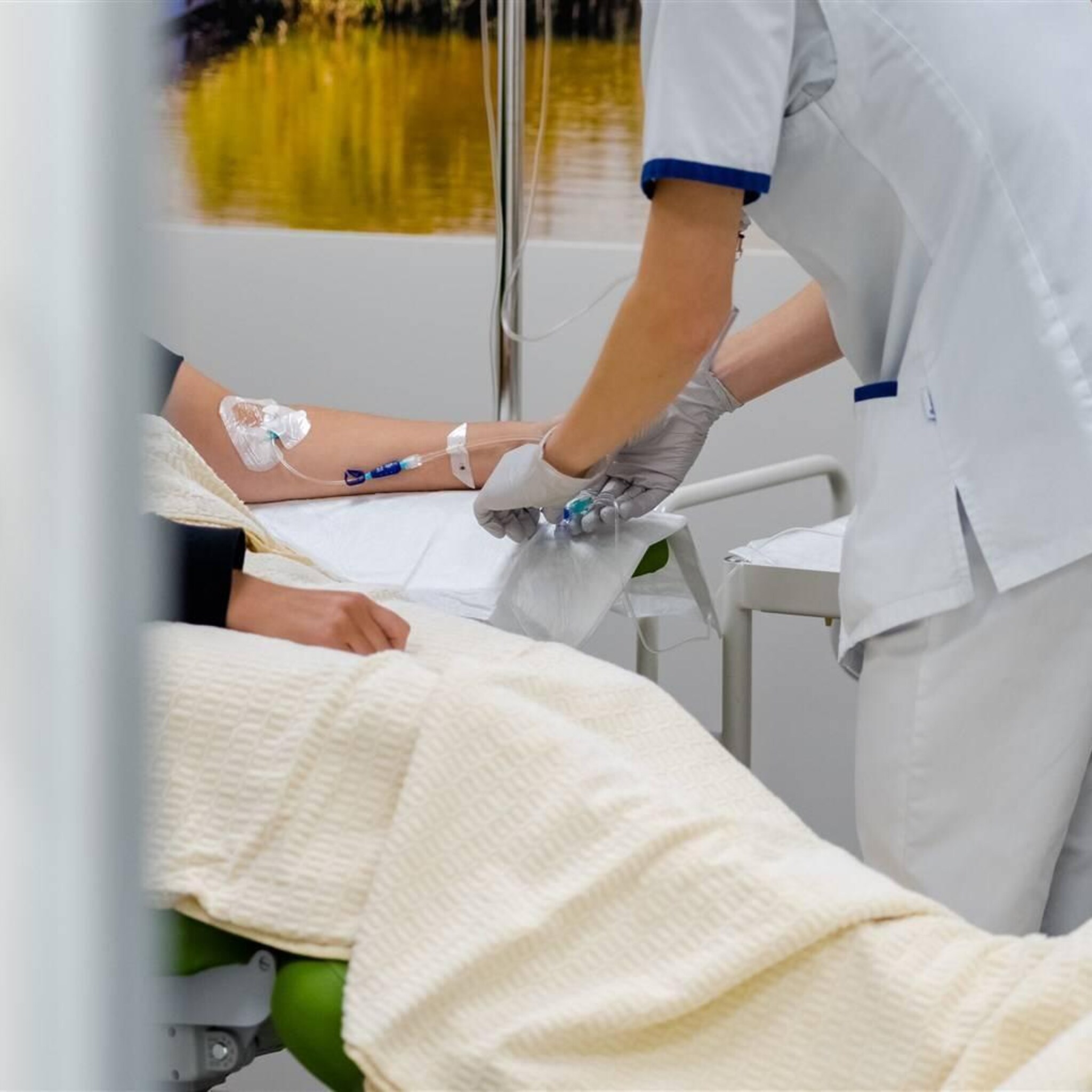 acm roept zorgbrancheclubs tot de orde over onderhandelingen