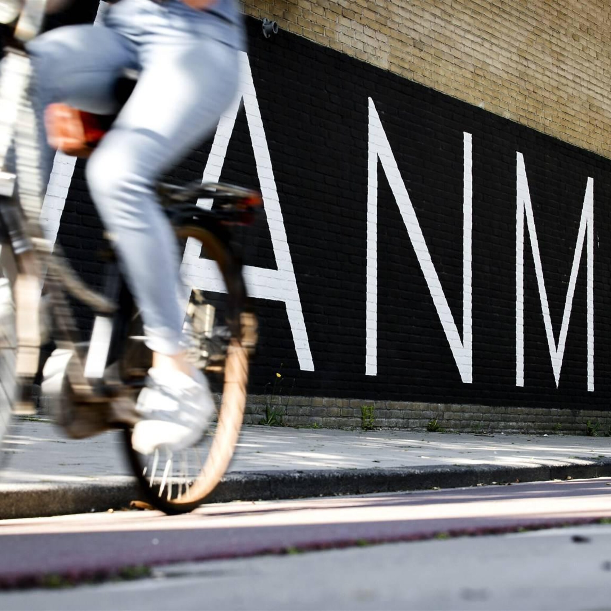 e bikebedrijf vanmoof krijgt uitstel van betaling van rechter