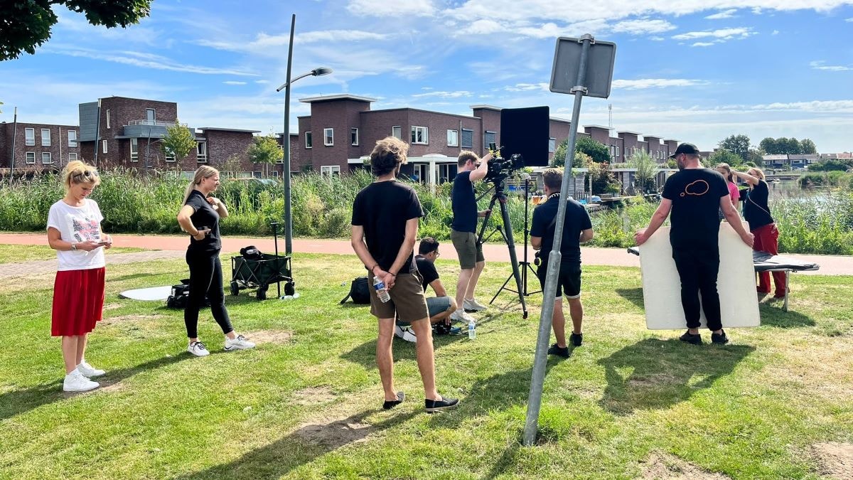 Dankzij Healthy Monday en meer gaat het I-MOR-team fit aan de slag. Foto: I-MOR