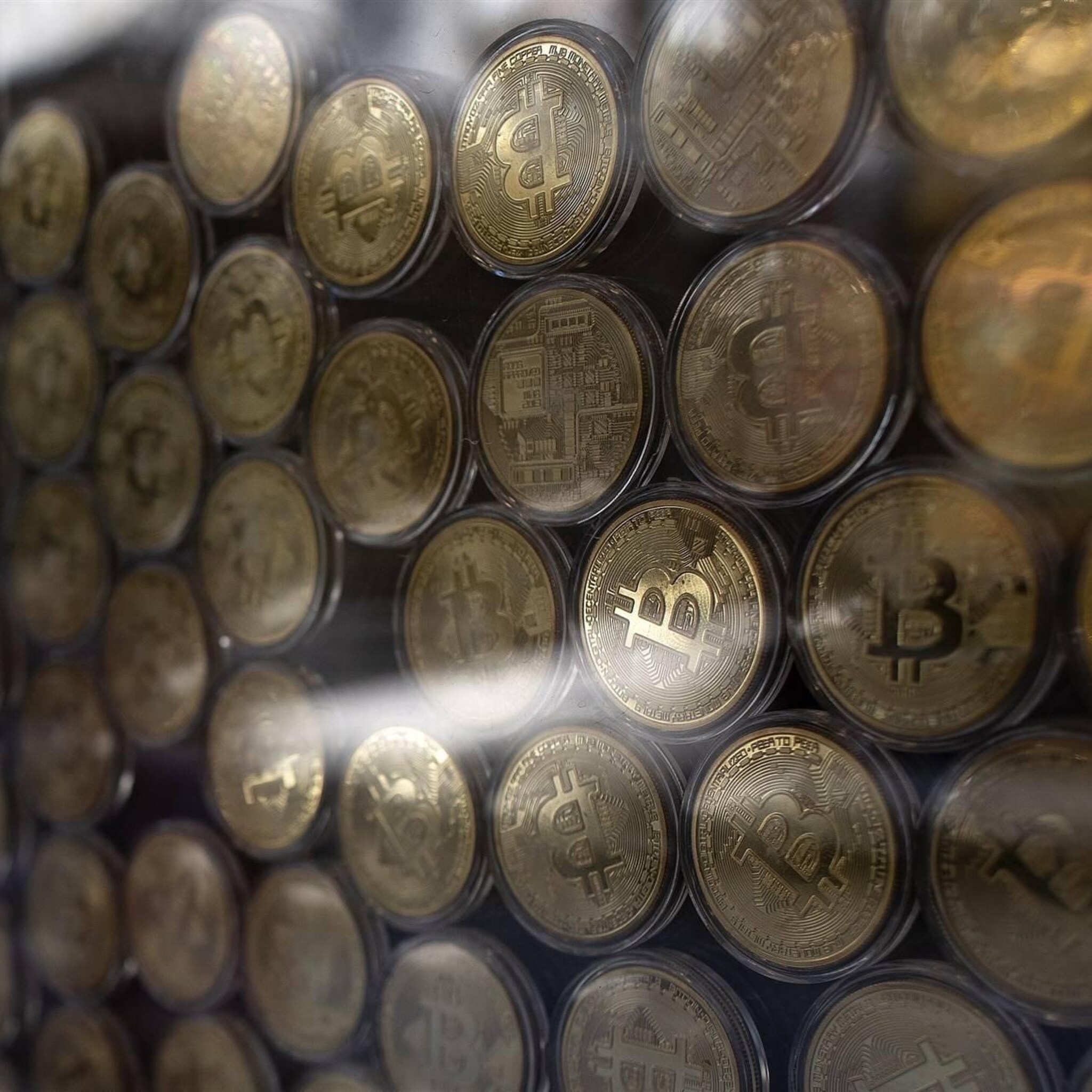 britse bank verwacht dat bitcoin stijgt tot 120 000 dollar