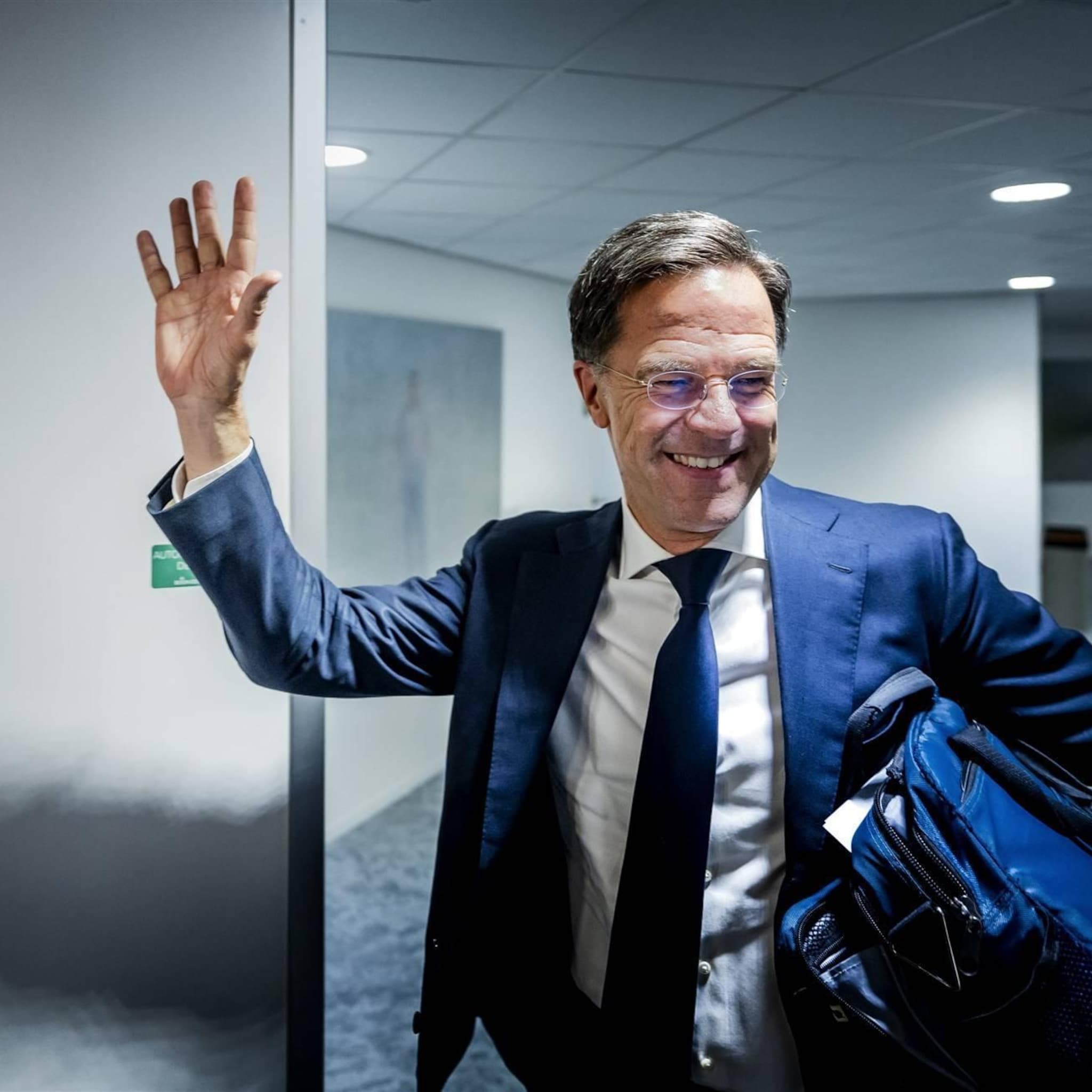 economen rutte laat grote problemen achter voor opvolger