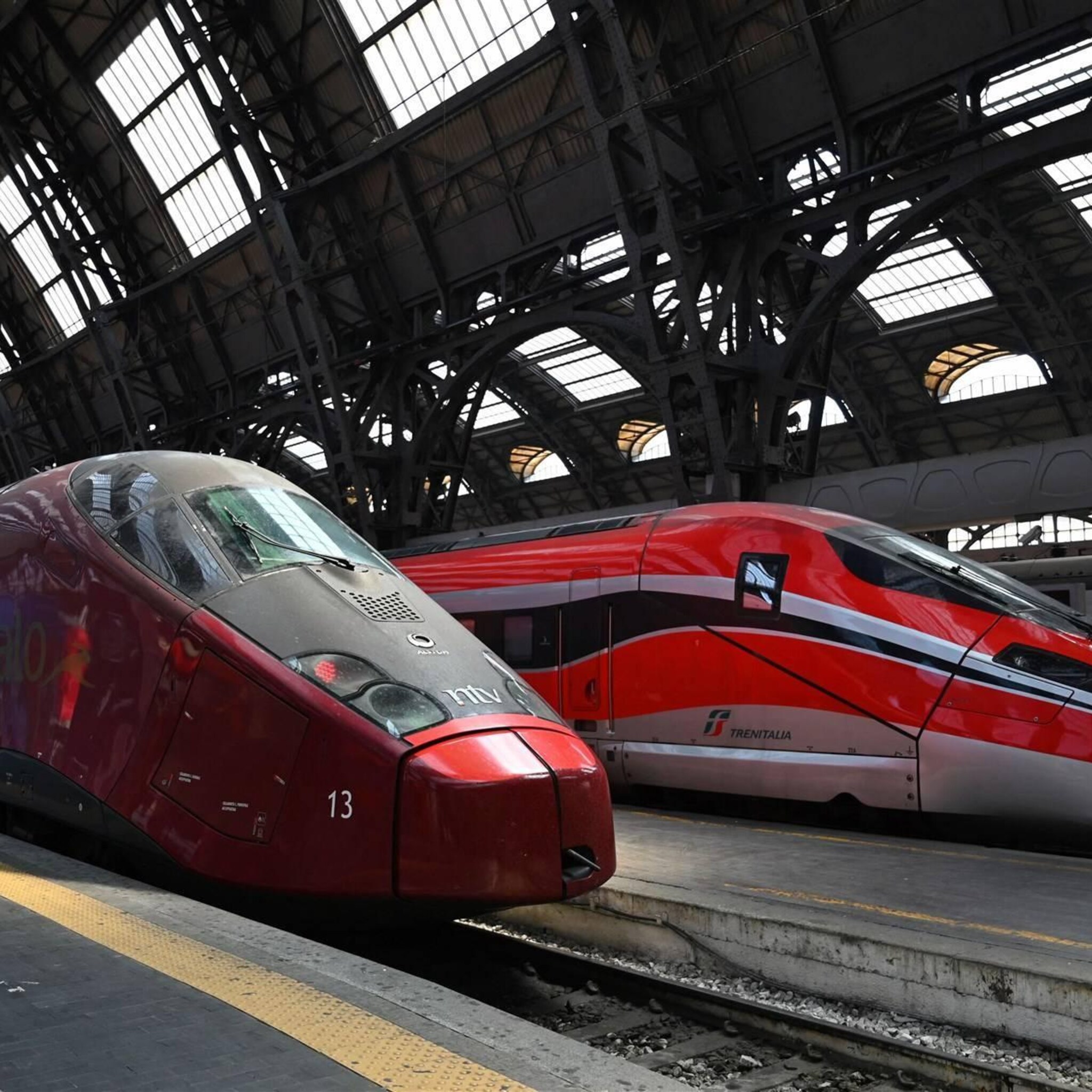 stakingen dreigen reizigers in italie te raken