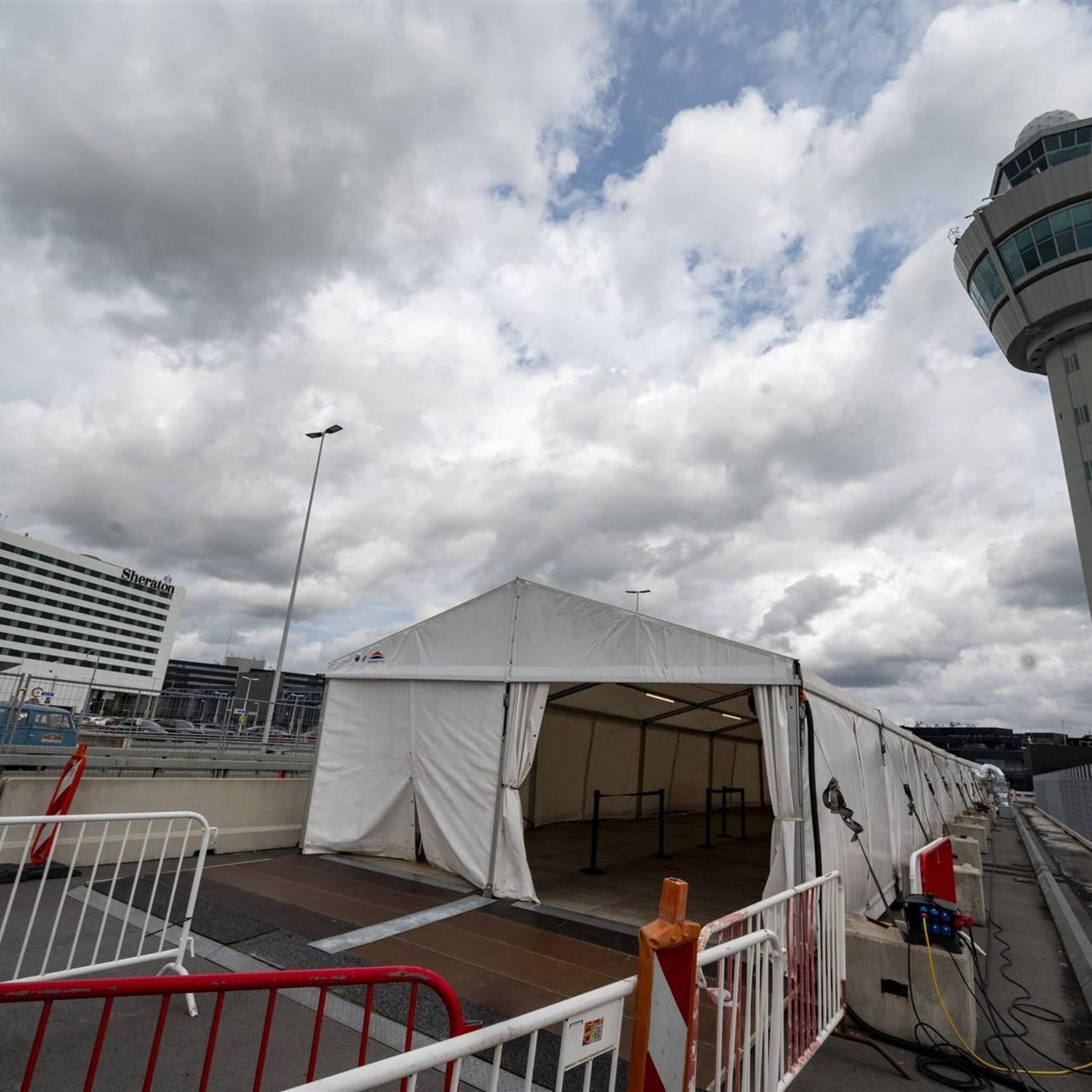 gerechtshof beslist over krimp op schiphol