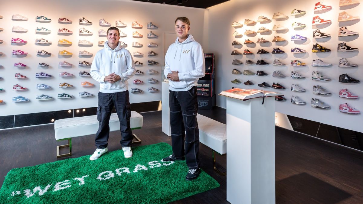 Schoenenwinkel open hotsell