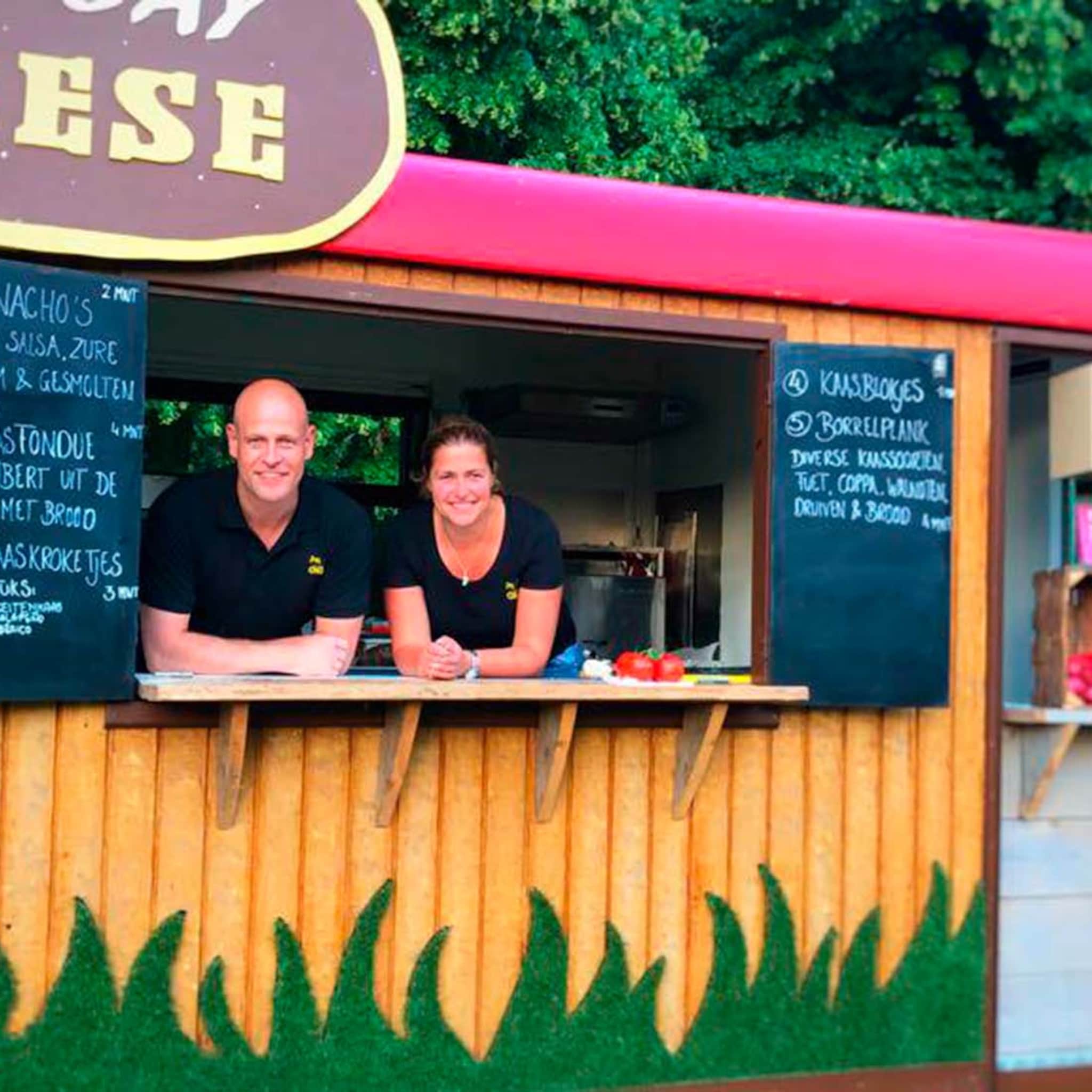 waarom deze foodtruck ondernemer grote festivals mijdt 8 50 voor frietje met is te veel geld
