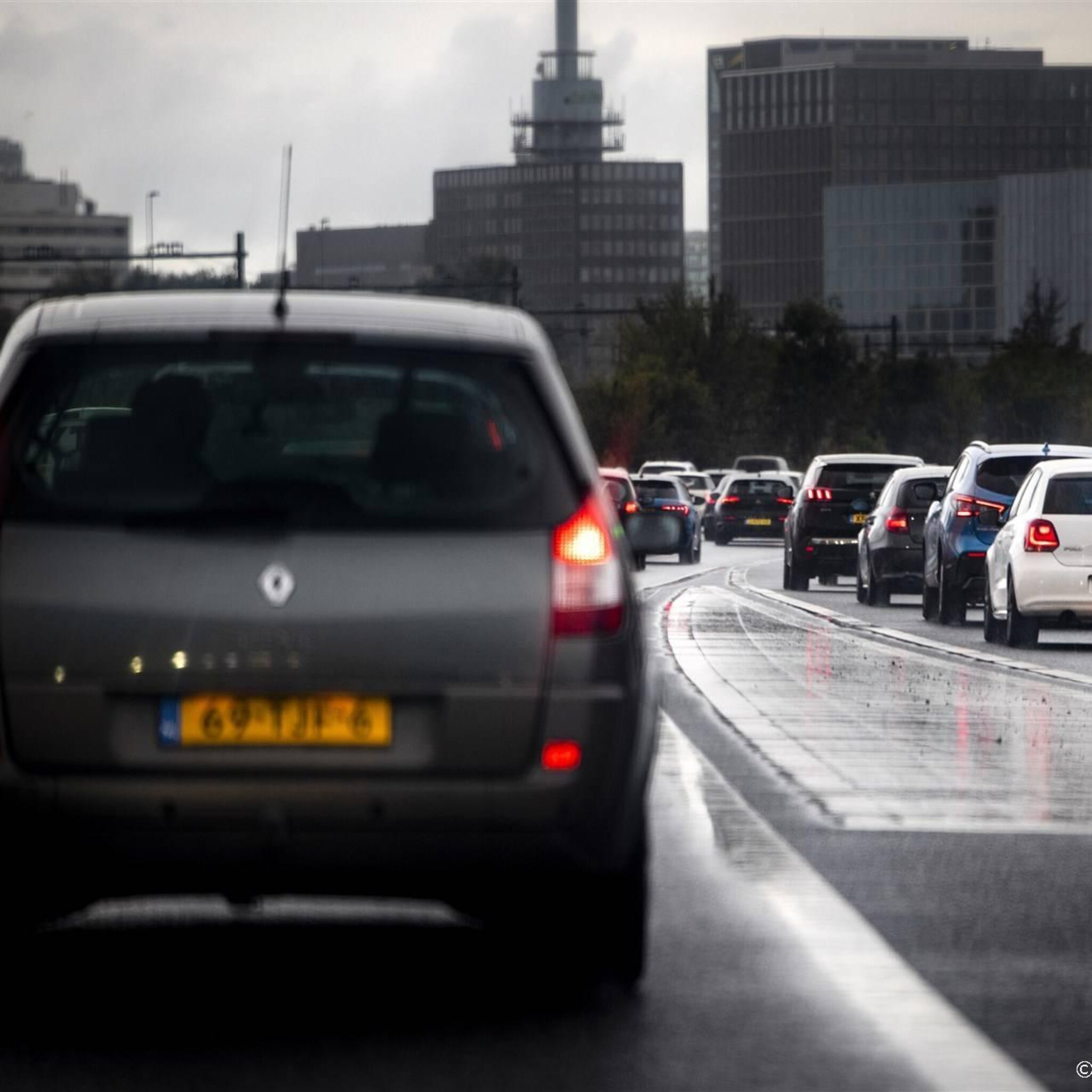 cnv werknemers te weinig gestimuleerd om de auto te laten staan