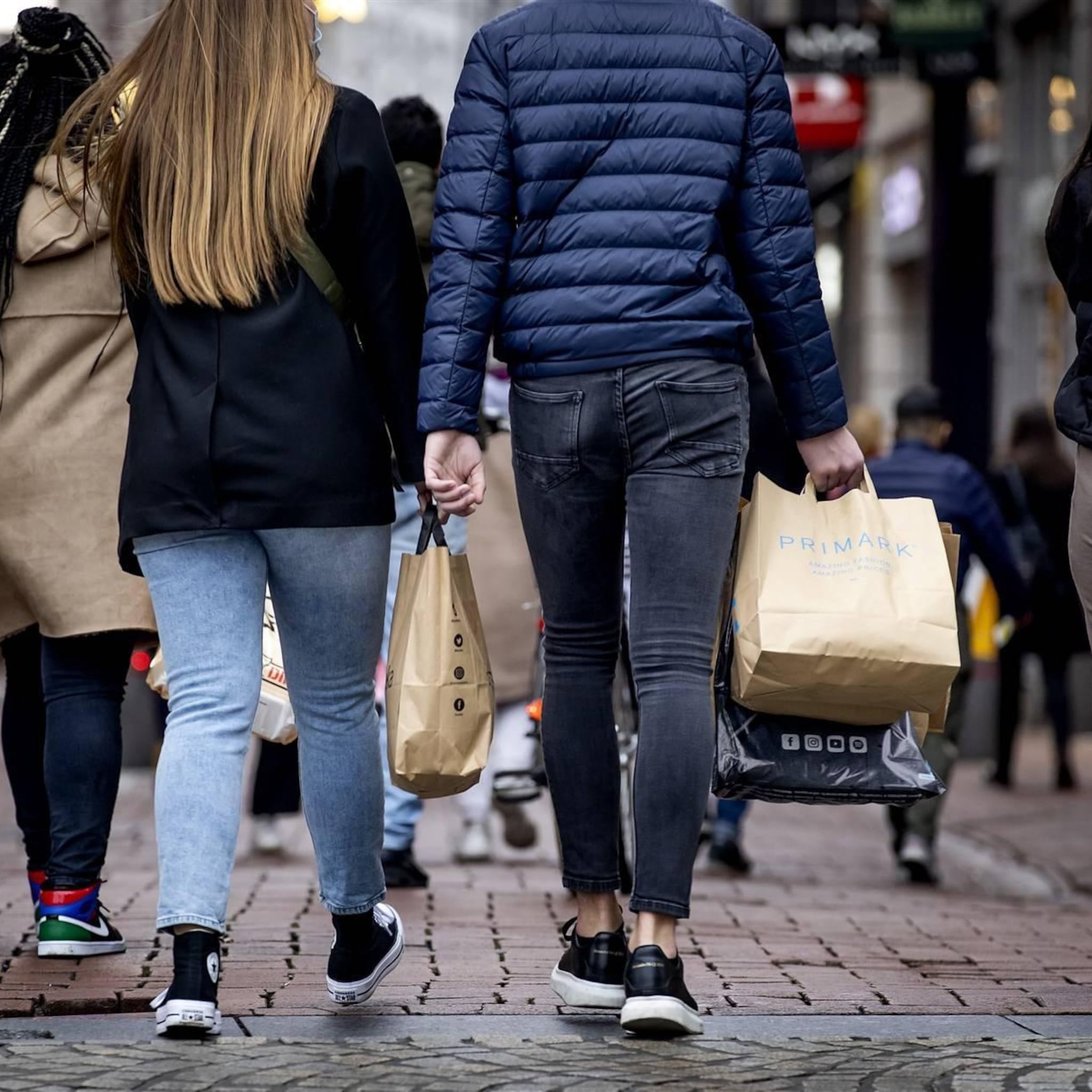 economische krimp in eerste kwartaal valt lager uit