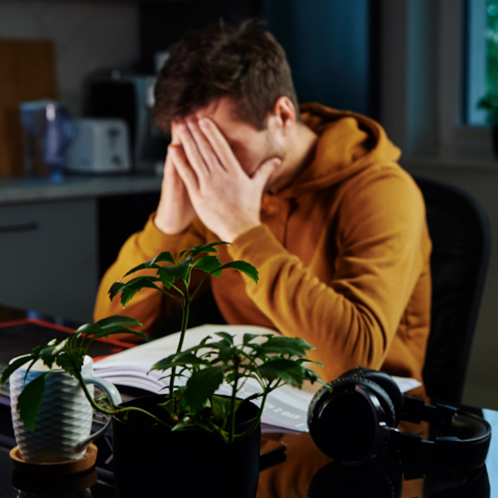langdurig verzuim blijft stijgen steeds meer jonge werknemers krijgen burn out