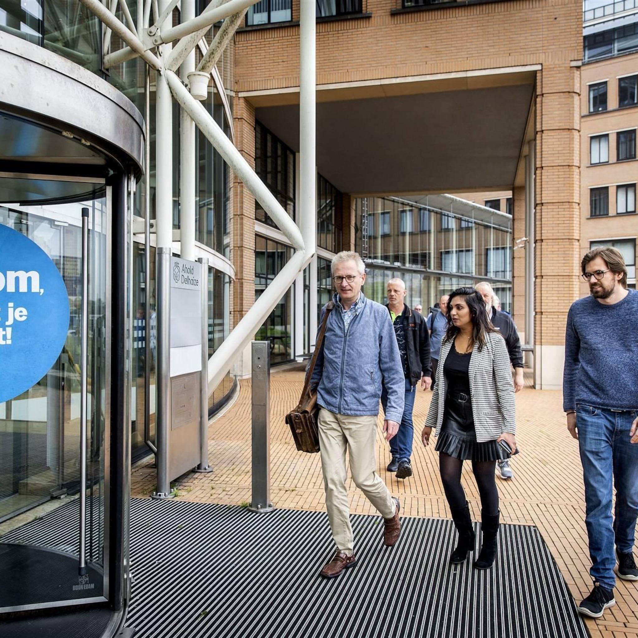 meerderheid fnv leden wijst eindbod supermarktbazen af