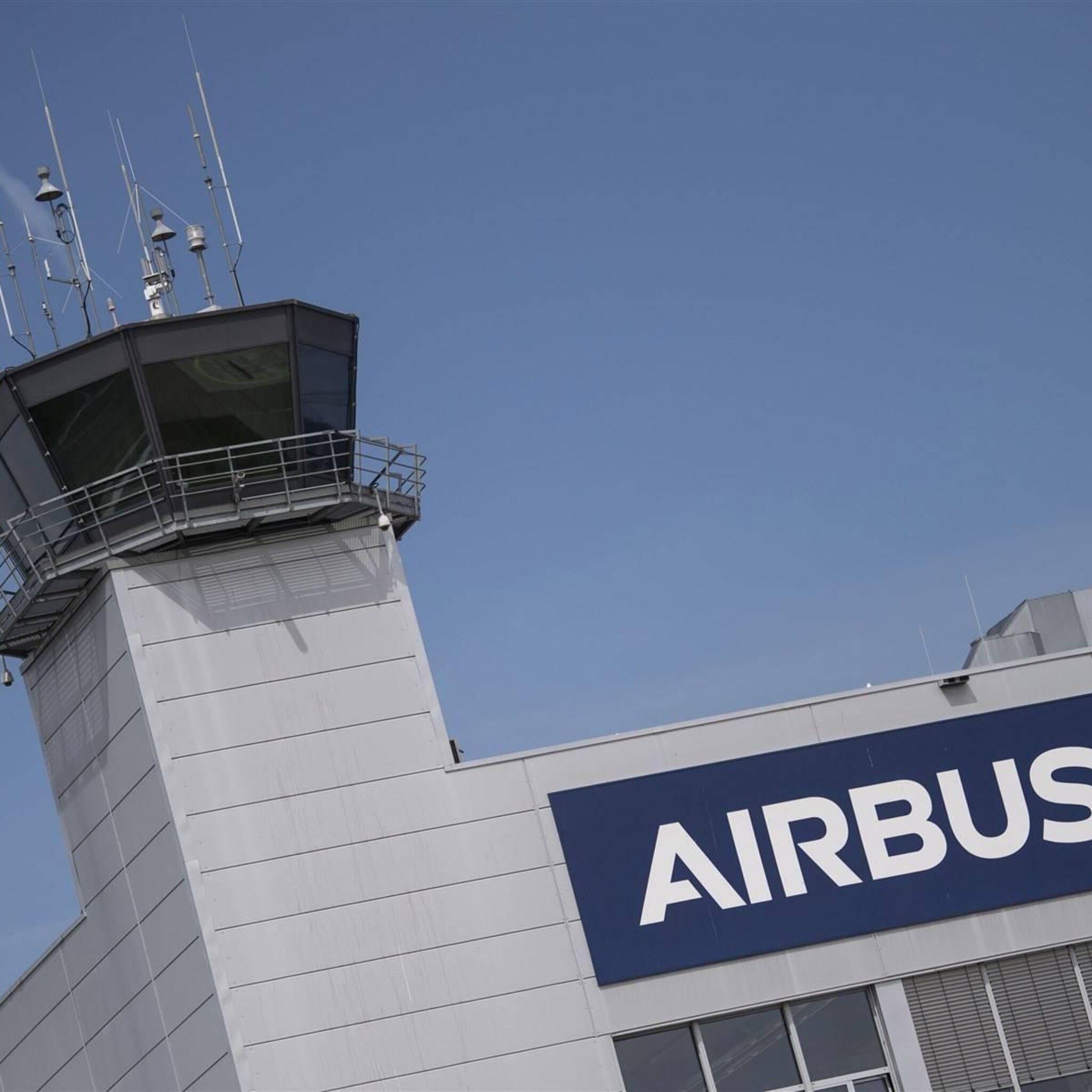 air india bestelt in totaal 470 vliegtuigen bij airbus en boeing