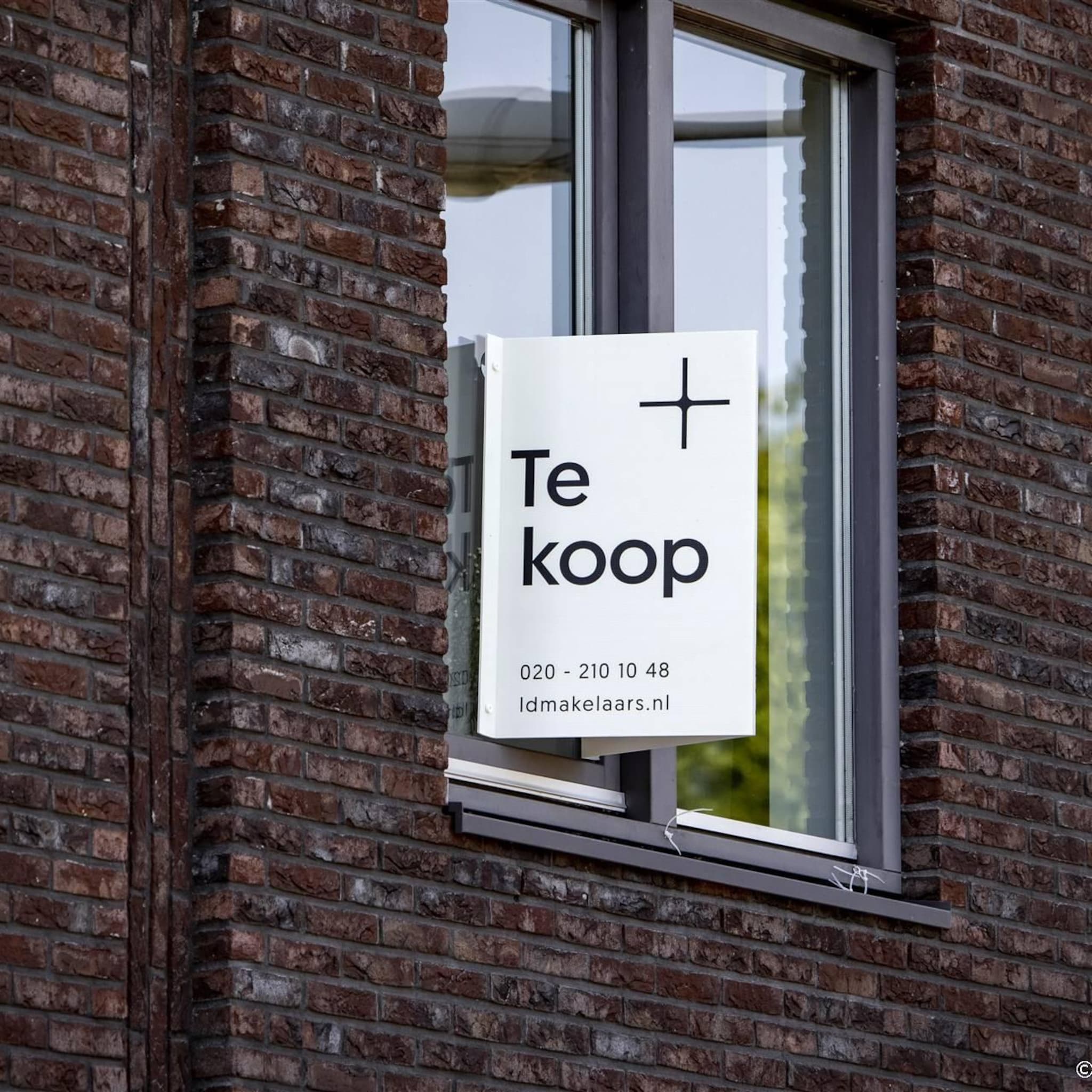dnb huizenprijzen dalen ook volgend jaar nog