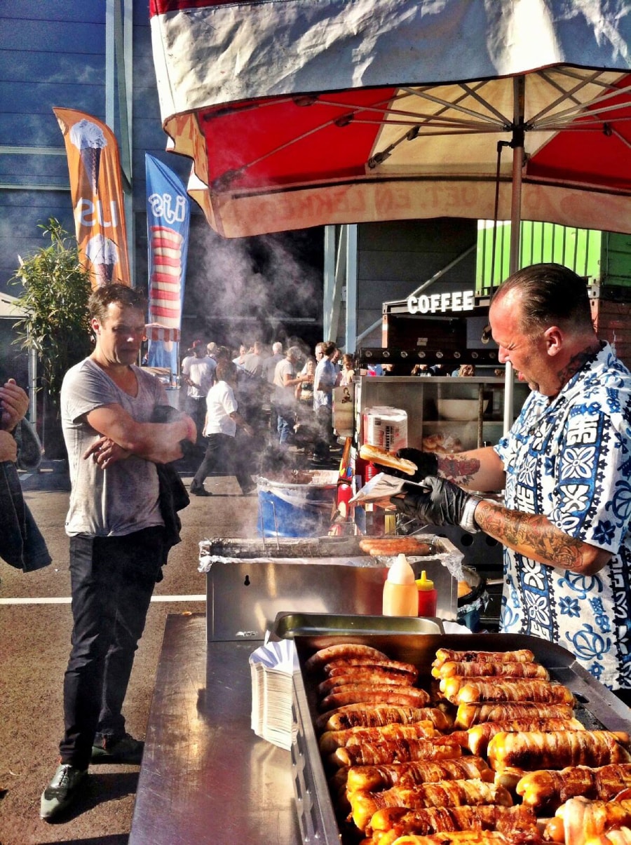 Hans Worst aan het werk op een festival. Foto: Hans Worst