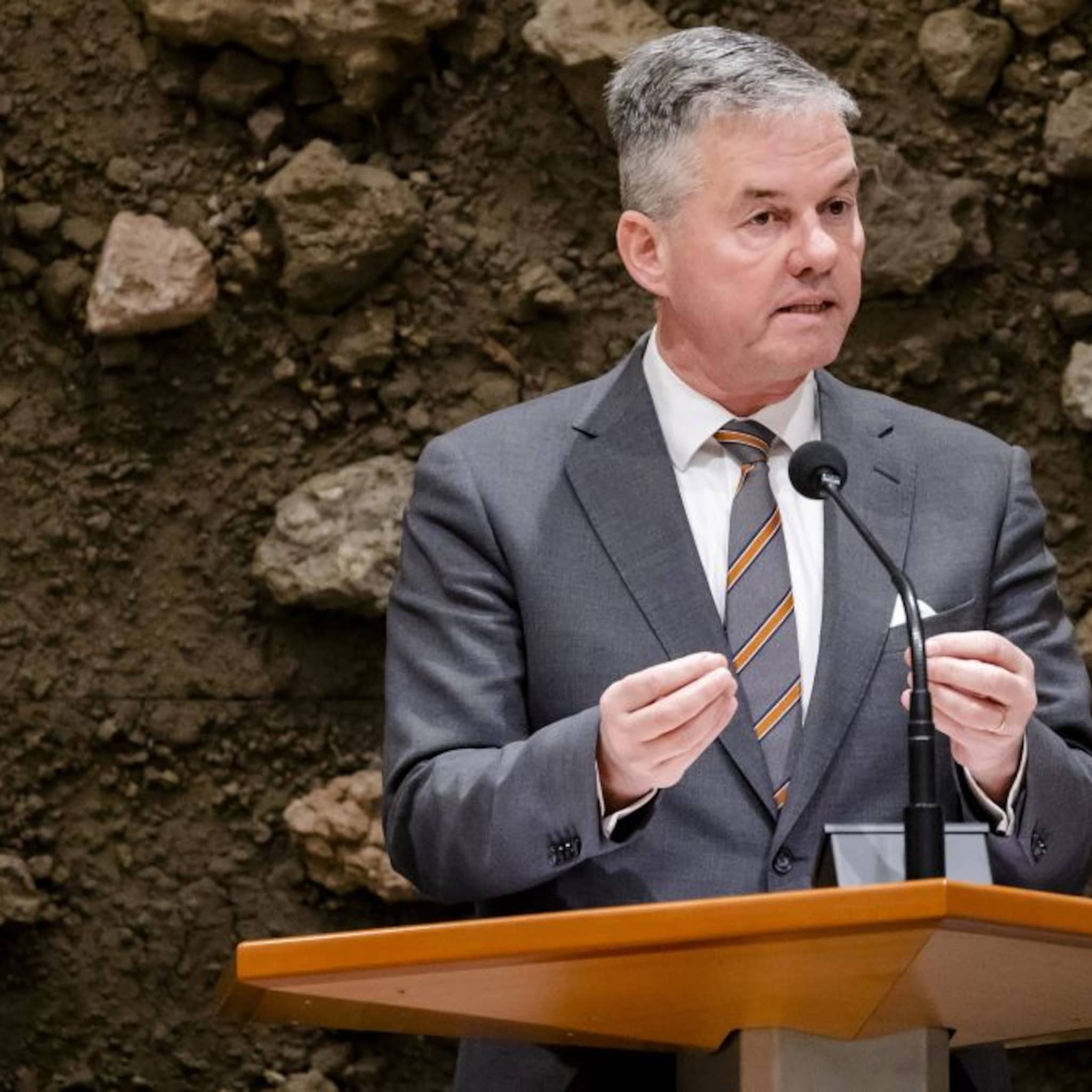 bart smals vvd over verplichte aov bied mensen een acceptabel en realistisch alternatief