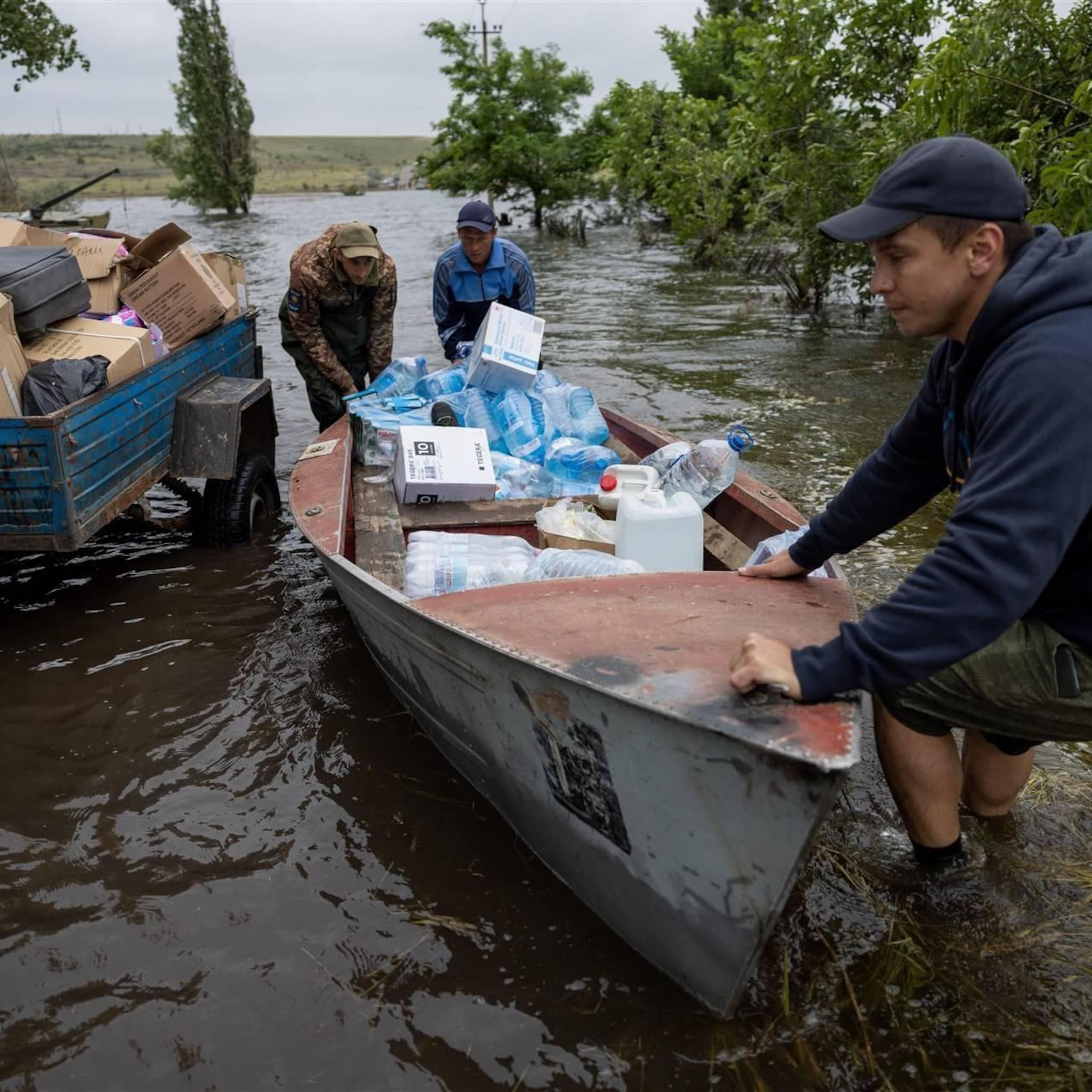 nederlandse experts berekenen waterstroom na dambreuk oekraine