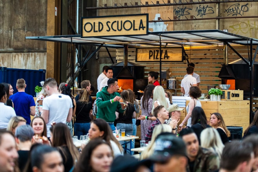 Een foodtruck van Old Scuola op een festival. Foto: Old Scuola.