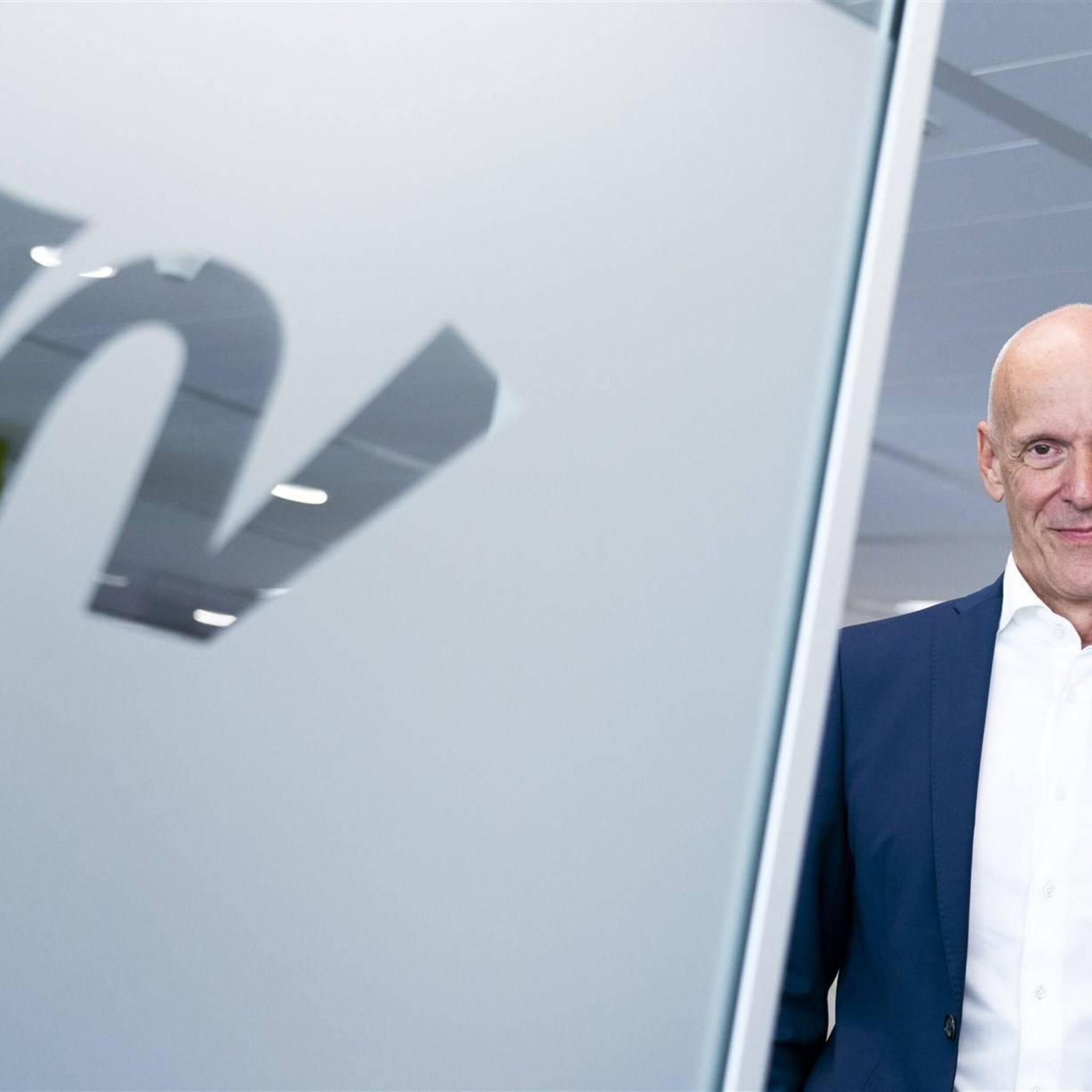 vakbond cnv schenk belastingvrij aandelen aan personeel