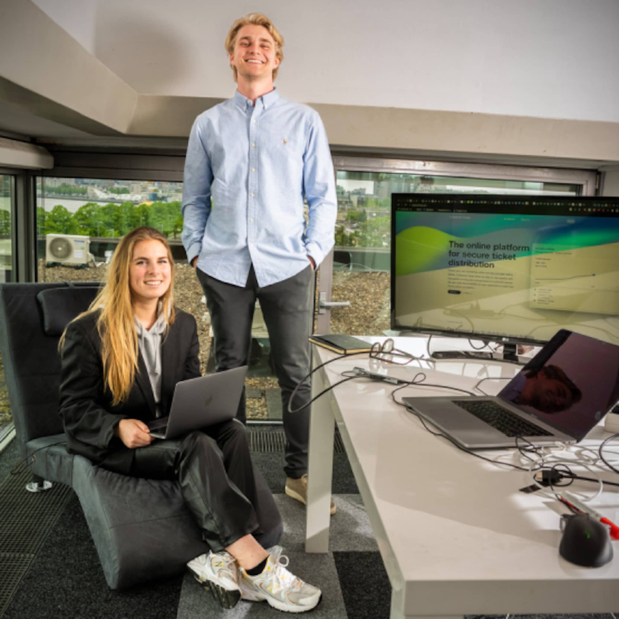 thom werd weer bedonderd toen hij een festivalkaartje kocht nu runt hij een doorverkoopplatform