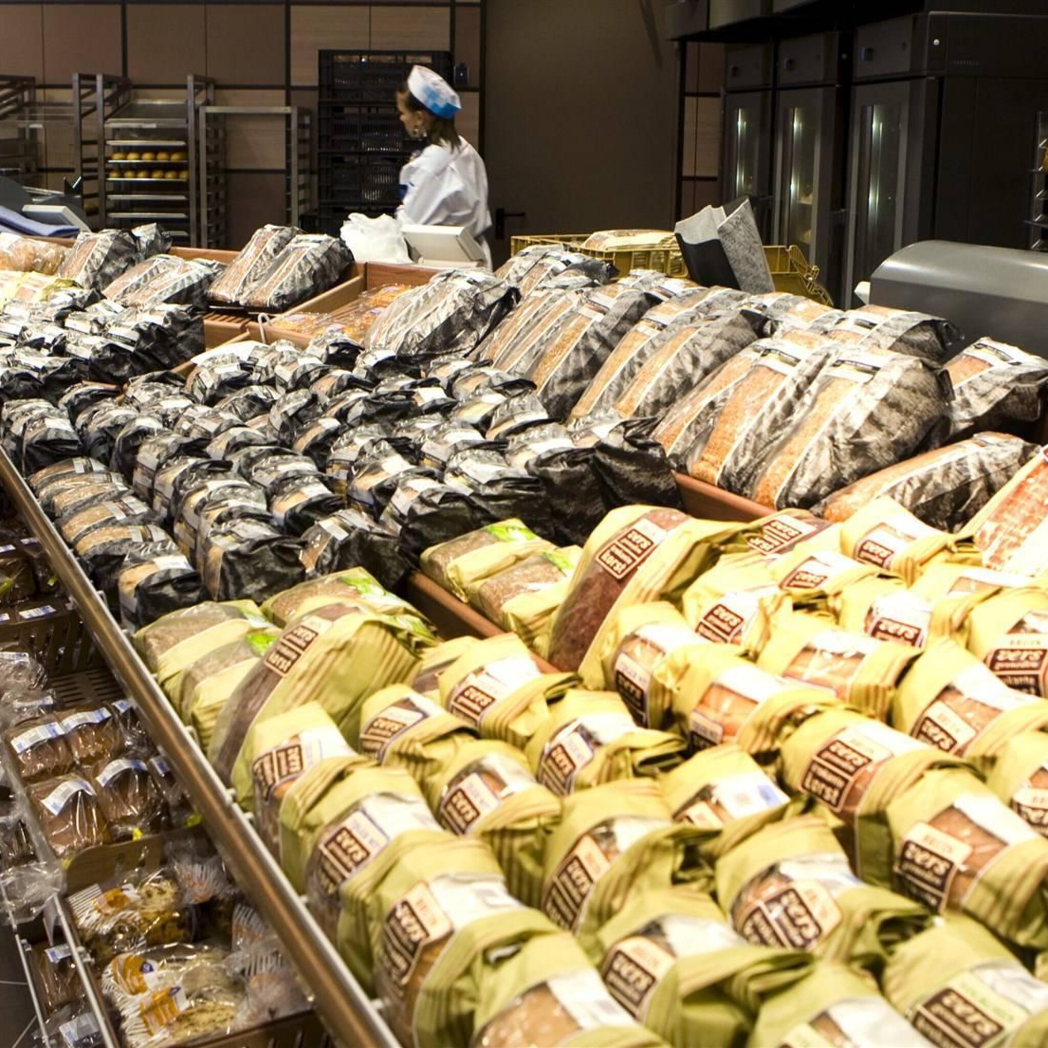 personeel drietal industriele bakkers staakt om cao conflict