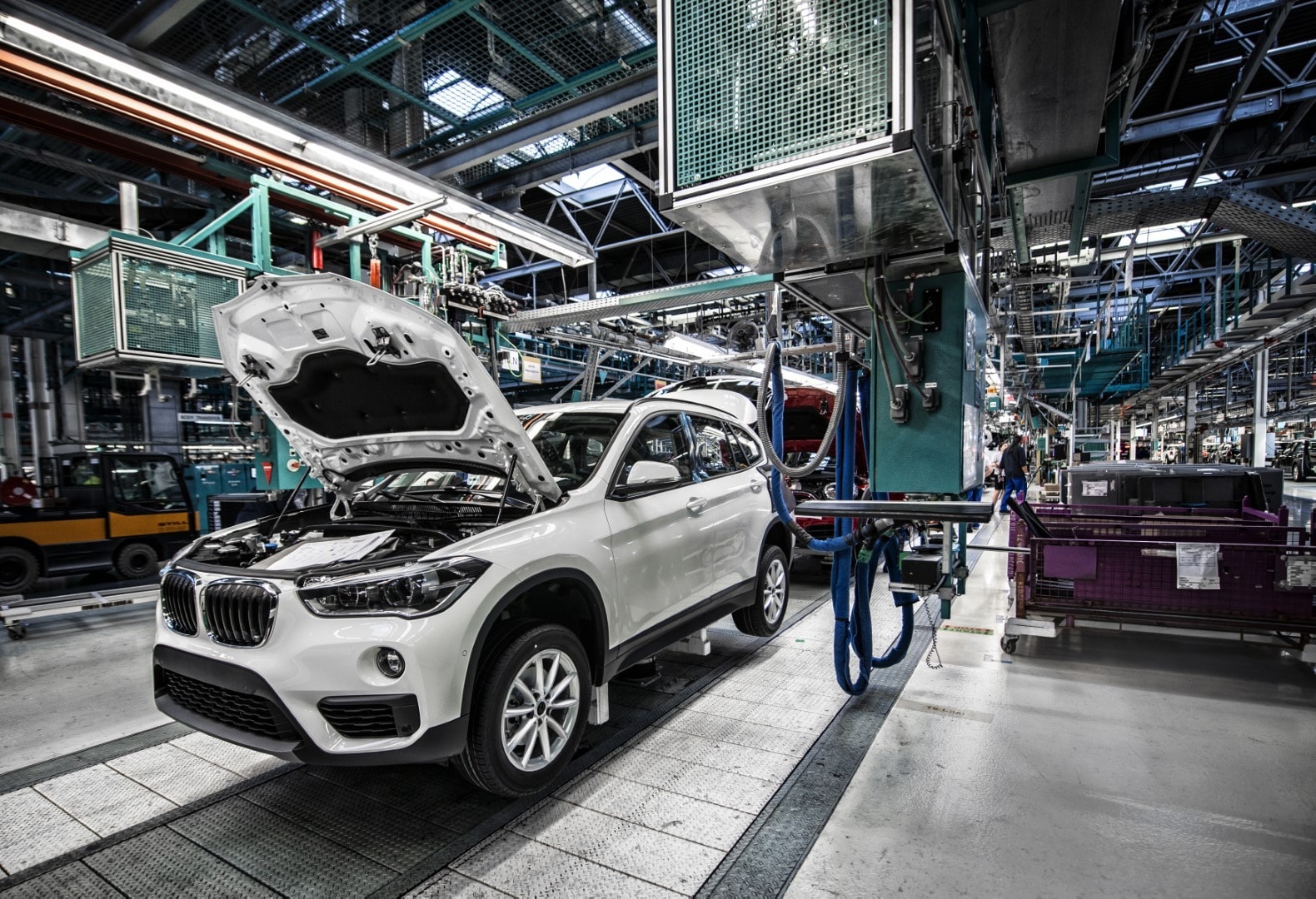 VDL Nedcar in betere tijden, hier met de productie van de BMW X1. Archieffoto ANP.