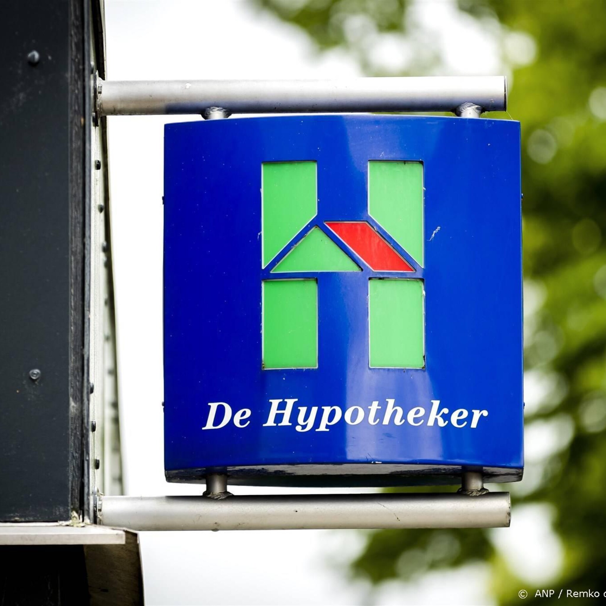 de hypotheker hypotheekrente voor langere duur zakt dit jaar nog