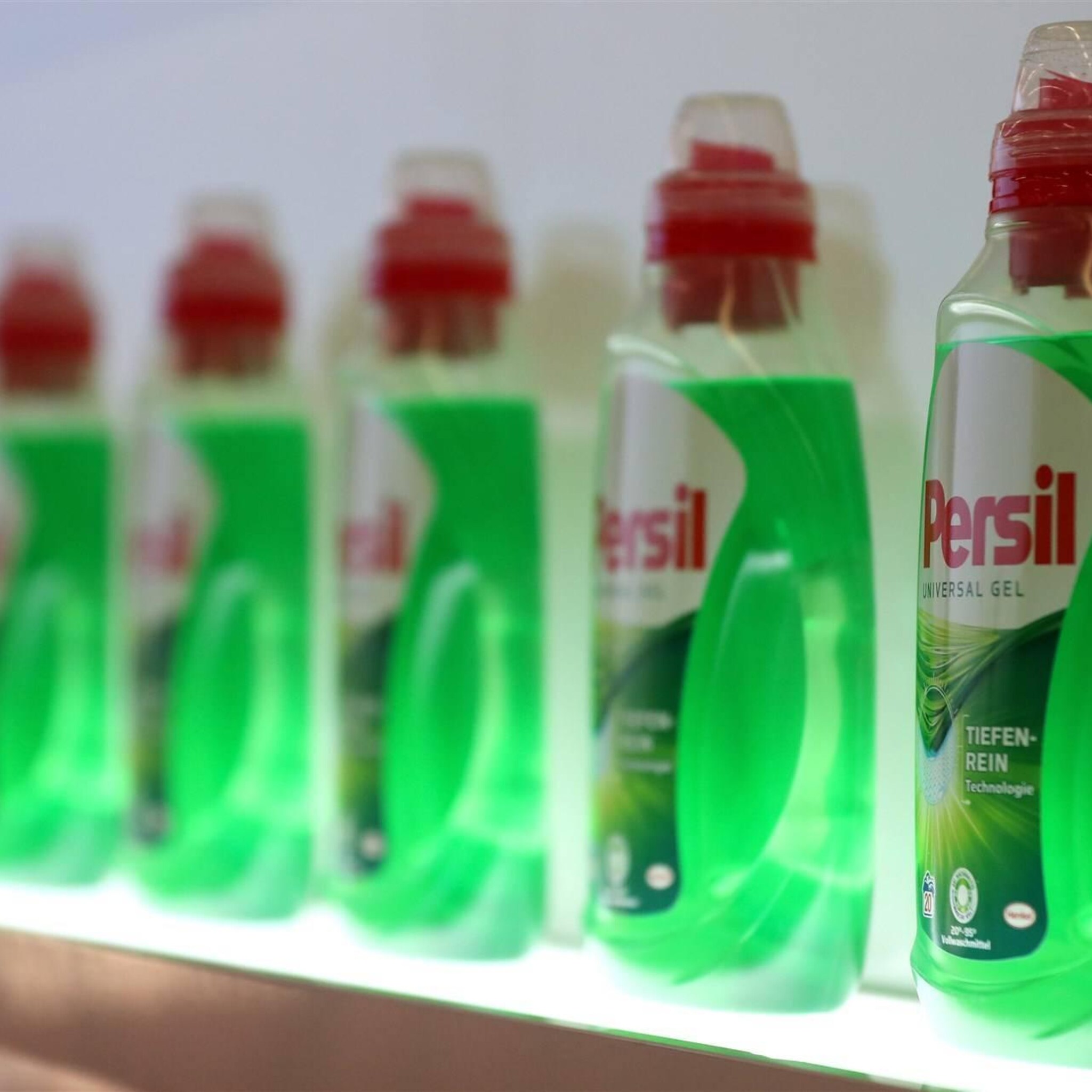 zeepmaker henkel heeft optie voor terugkopen activiteiten rusland