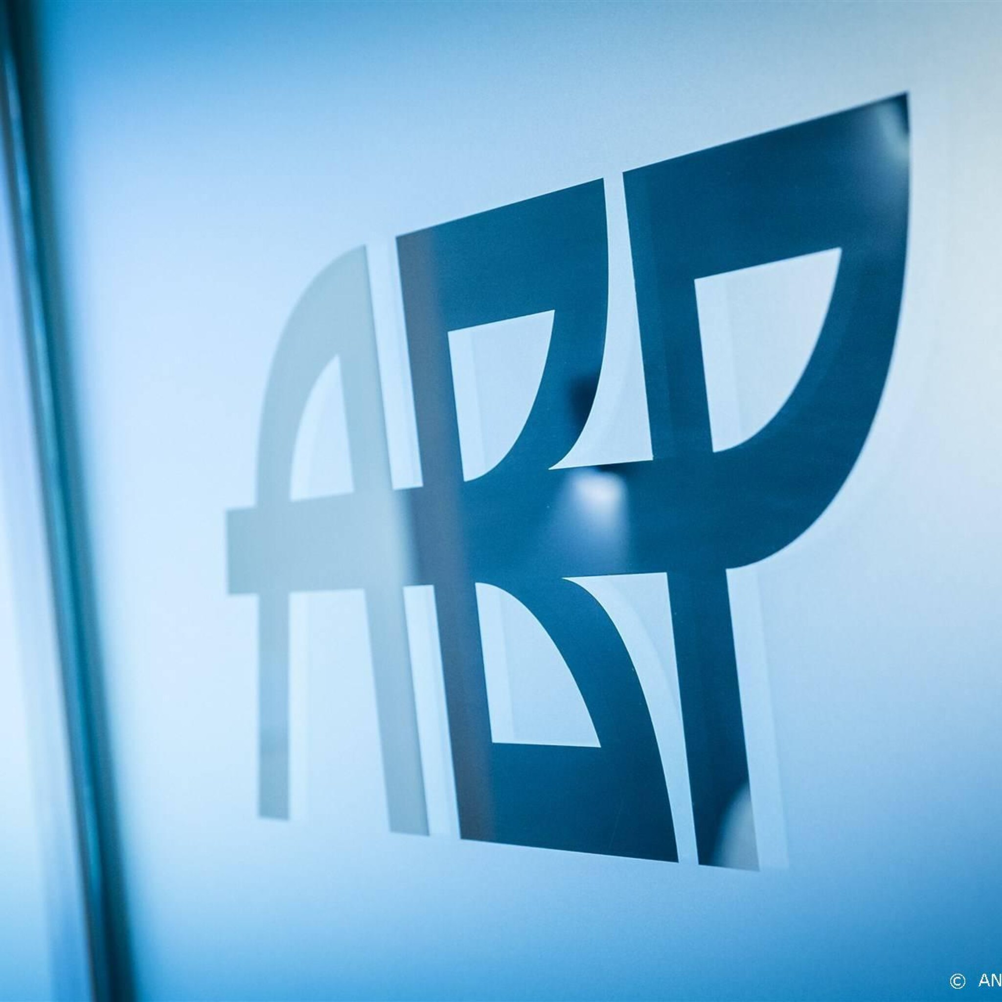 vijfhonderd e mailadressen van abp gepensioneerden gelekt