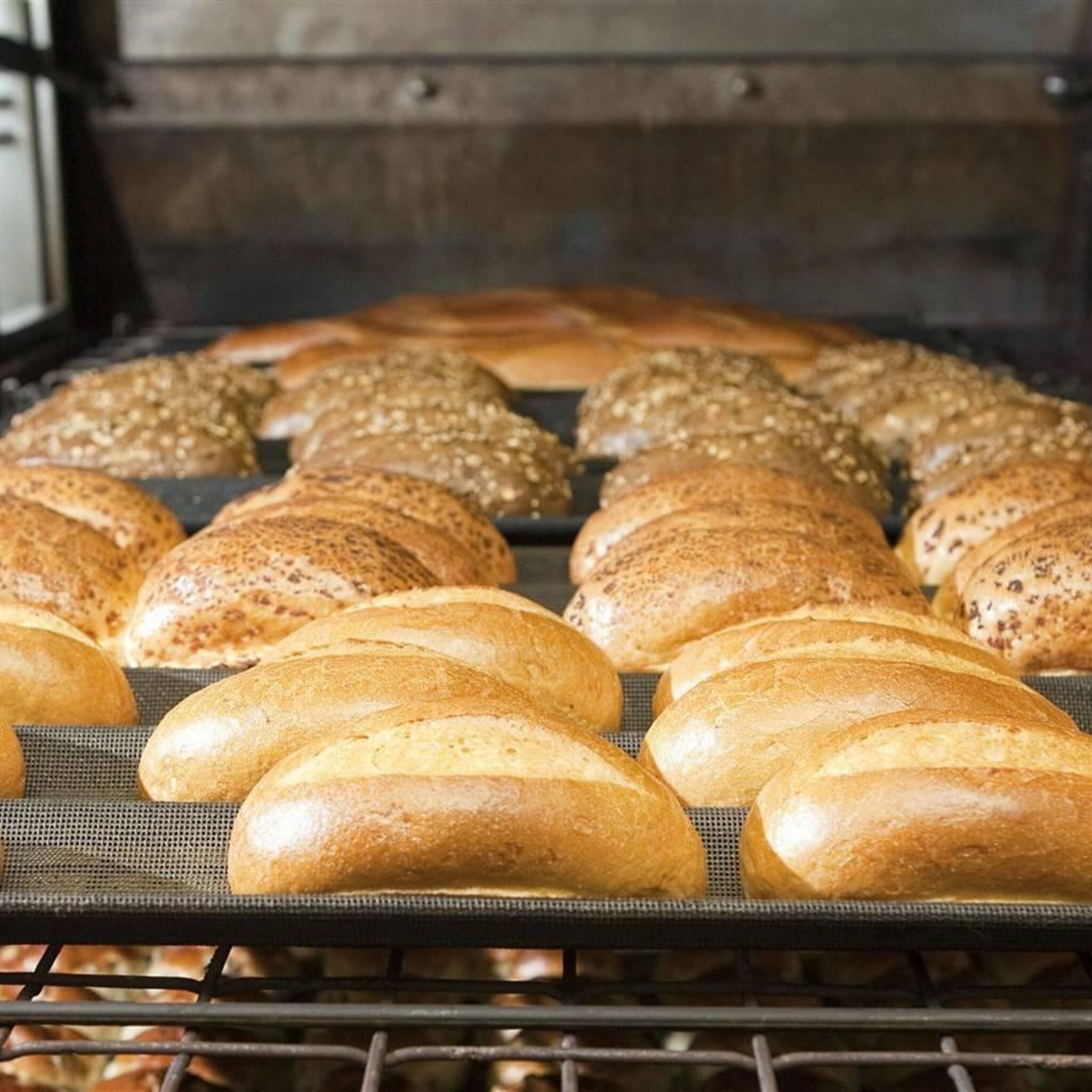 bakkers dreigen met staking vanwege te laag loonbod