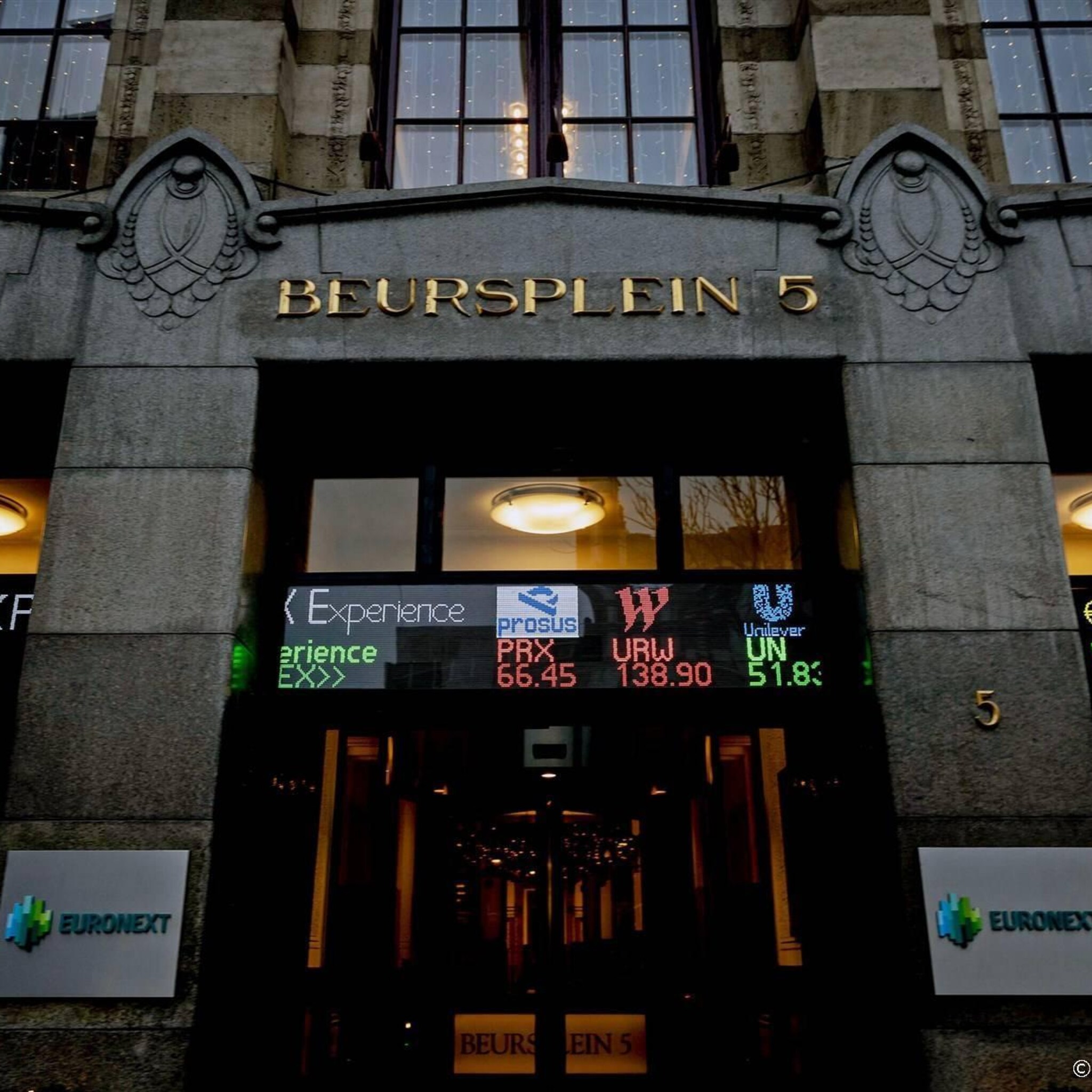 techinvesteerder prosus aan kop in licht hogere aex