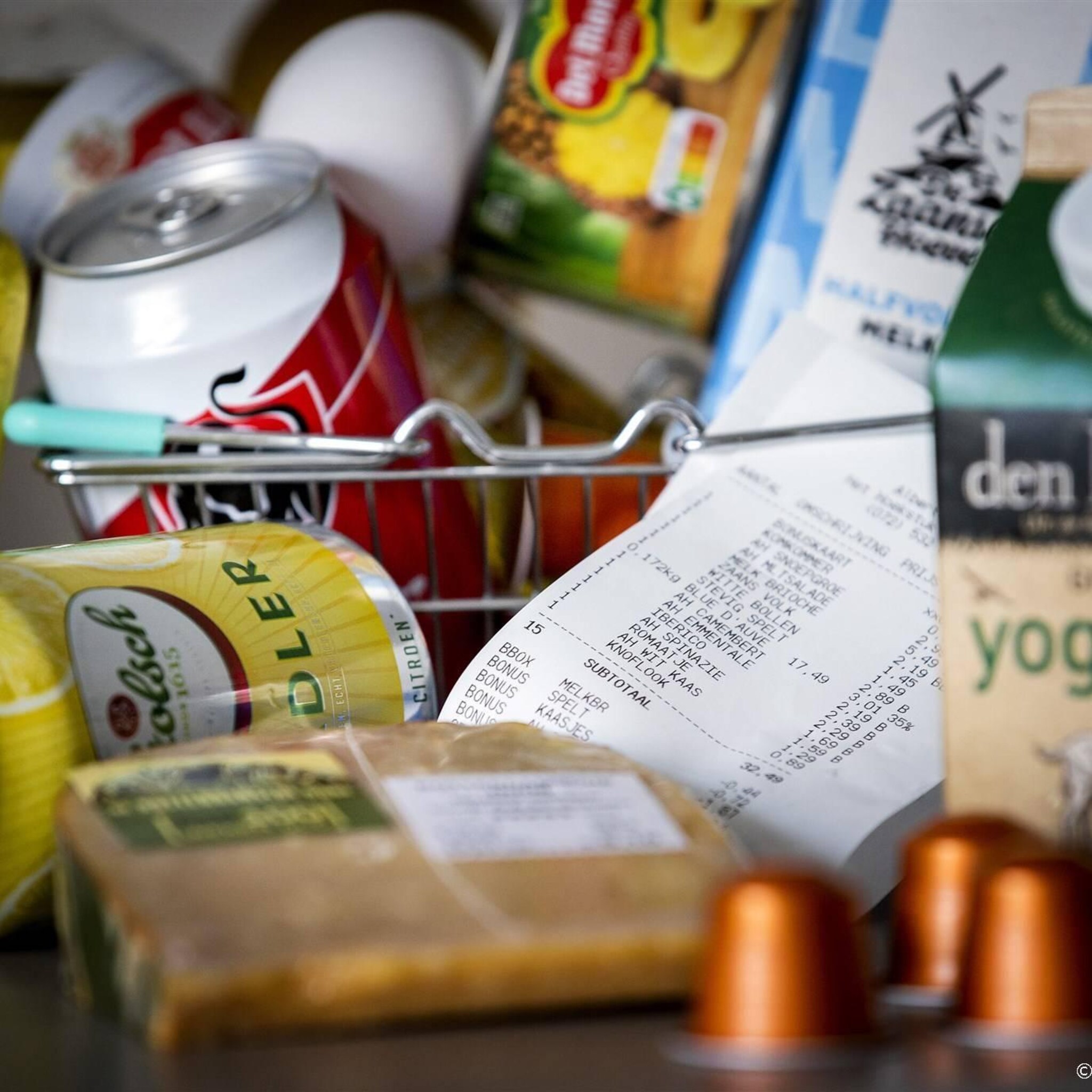 consumentenbond basisboodschappen in half jaar 15 procent duurder