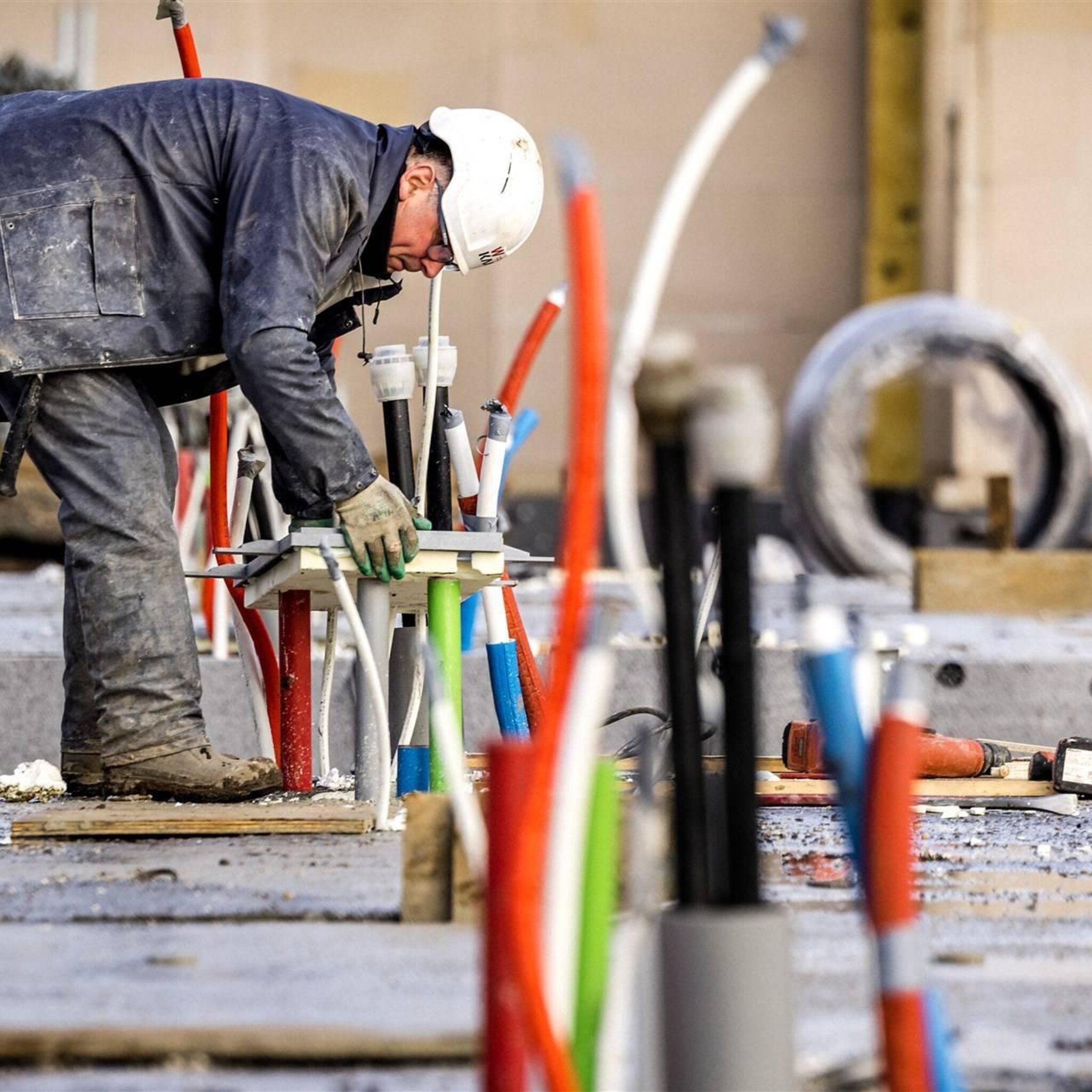 vertrouwen ondernemers industrie neemt verder af in mei