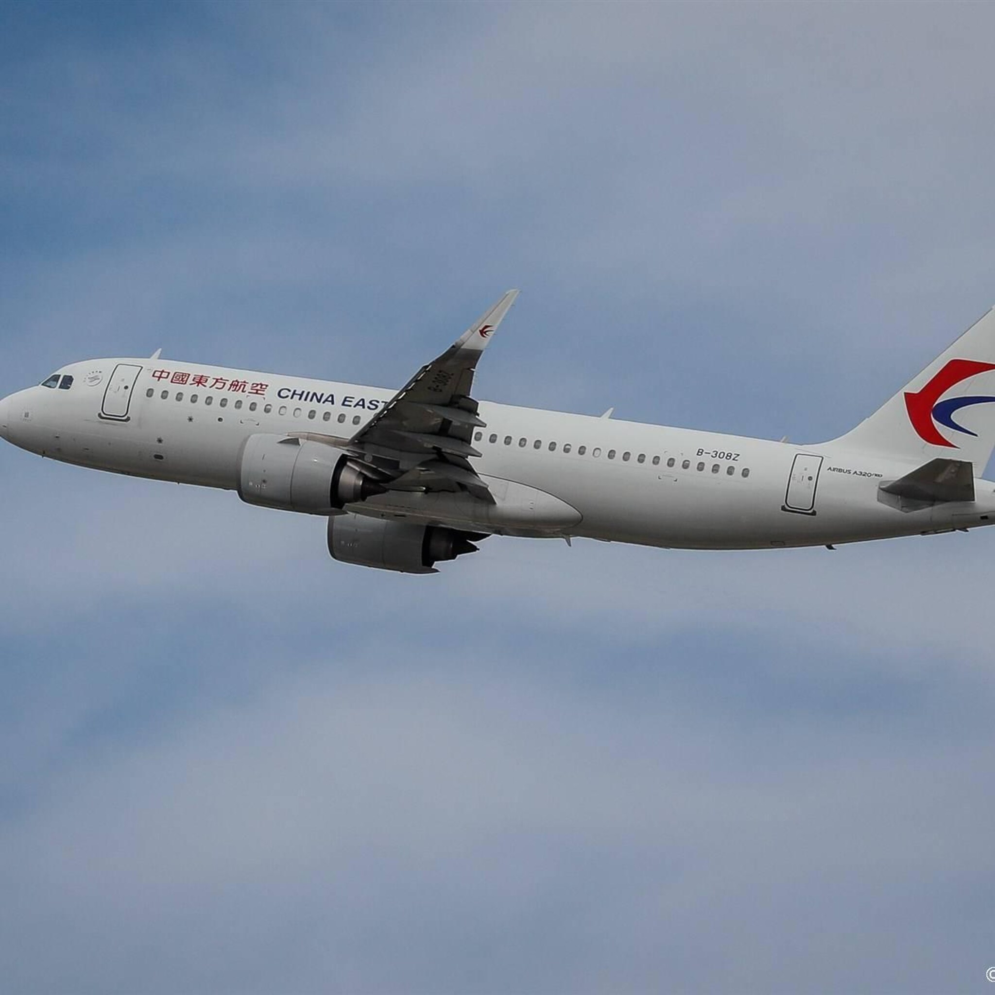 eerste vlucht c919 van chinese rivaal boeing geslaagd