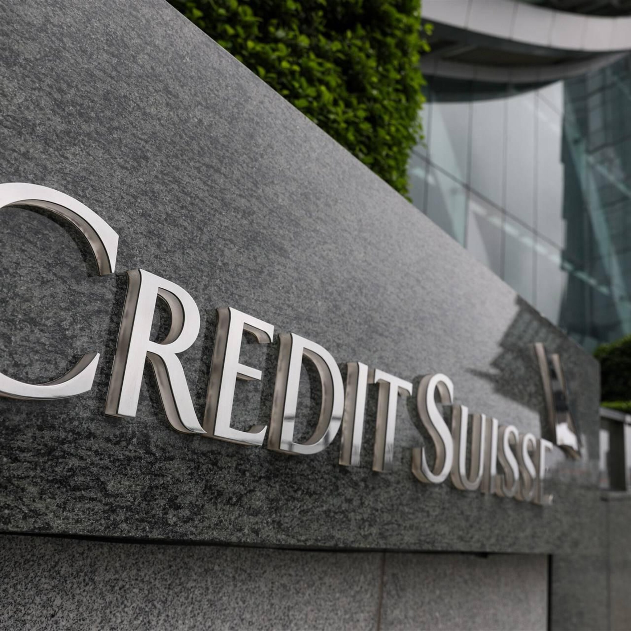 credit suisse verliest rechtszaak van georgische miljardair