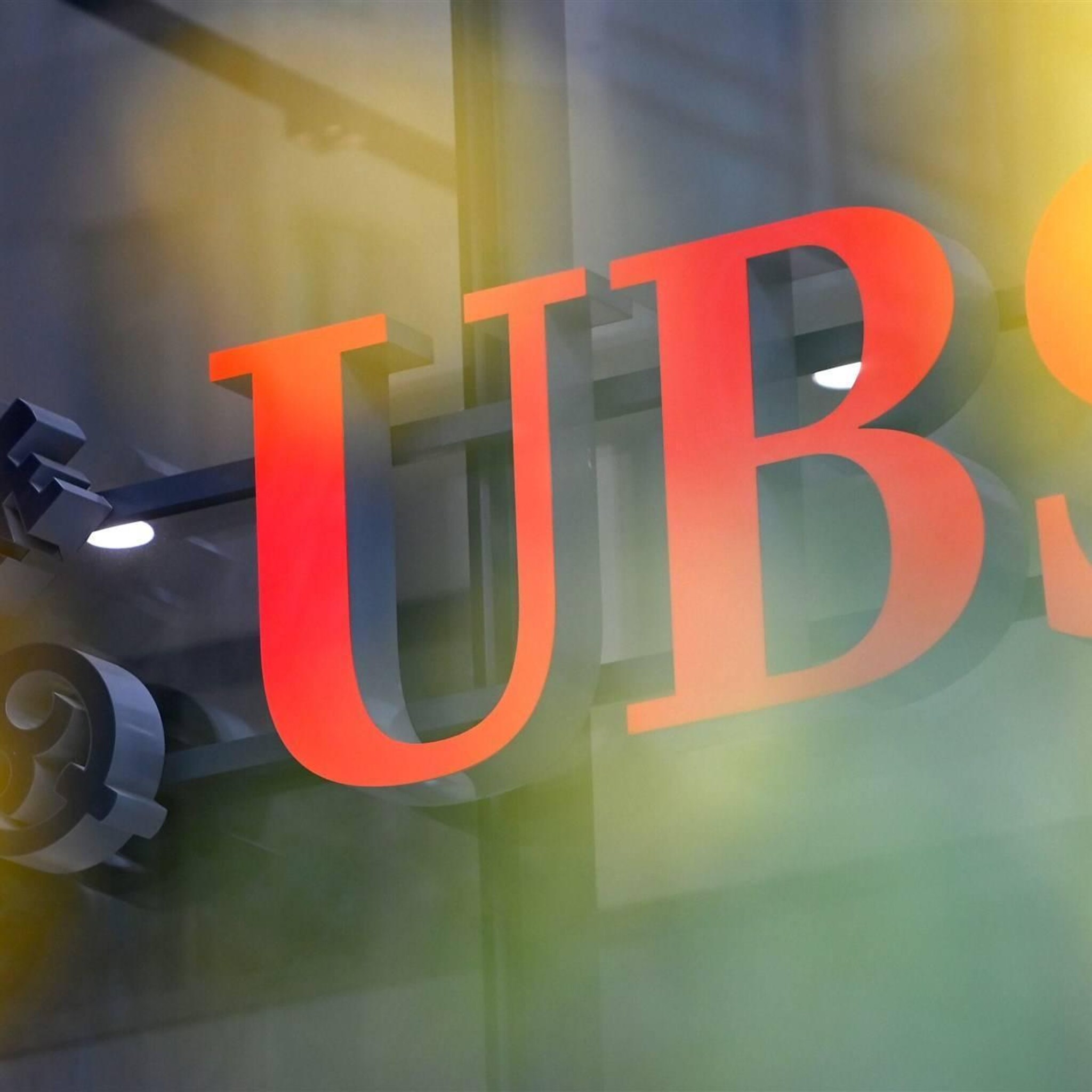 ubs krijgt toestemming van brussel voor overname credit suisse